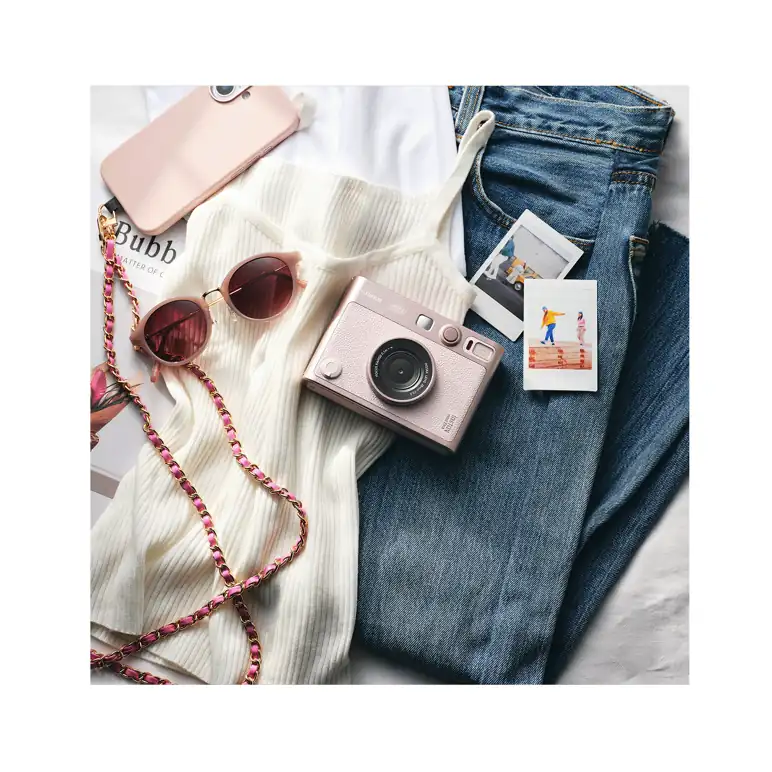 Instax Mini Evo Gentle Rose ve 20'li Film (Albüm ve Magnet Hediyeli)