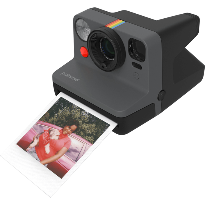 Polaroid Now Gen 3 Fotoğraf Makinesi (Black) + 8'li Color Film Bundle