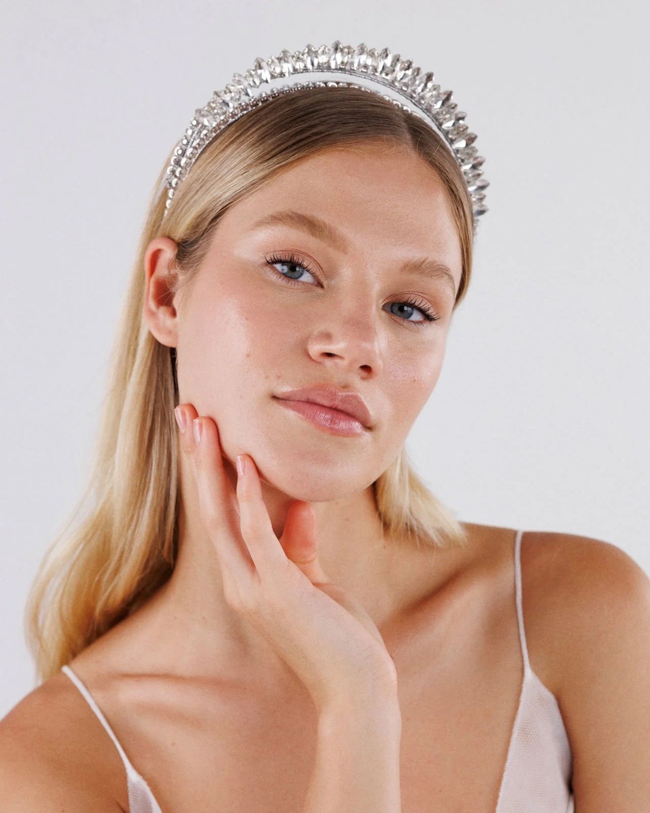 Jessia Headpiece