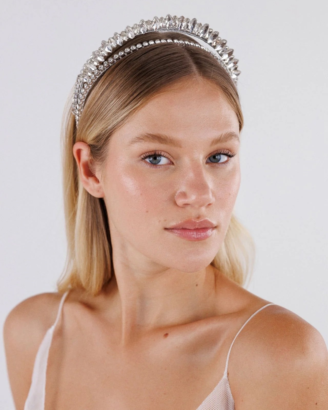 Jessia Headpiece