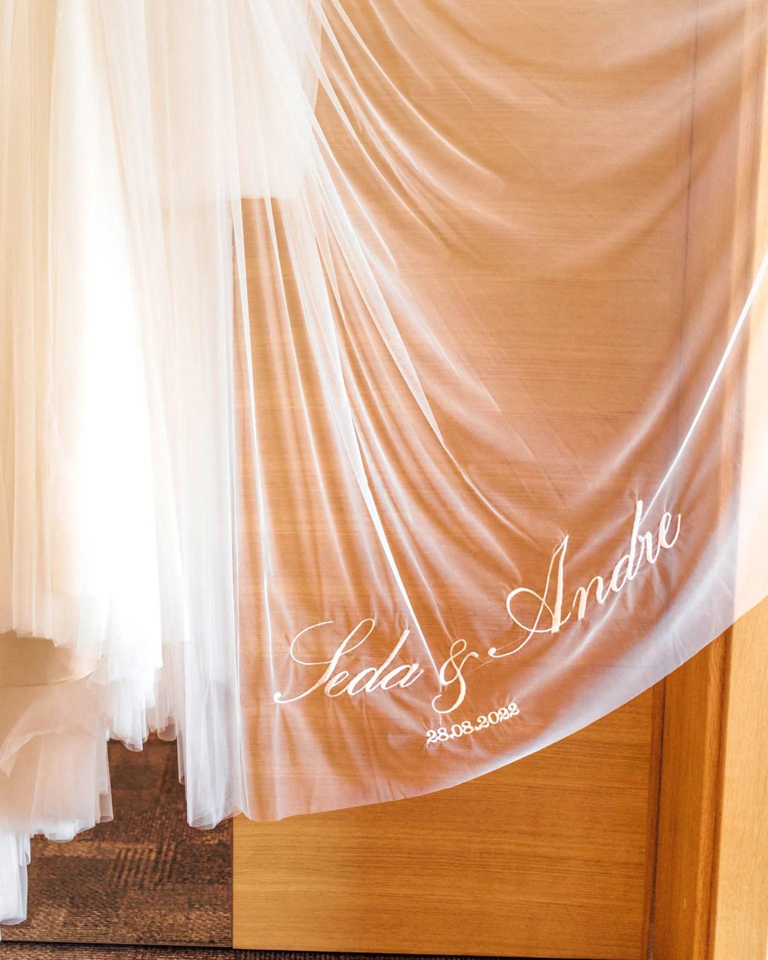 Name & Date Veil