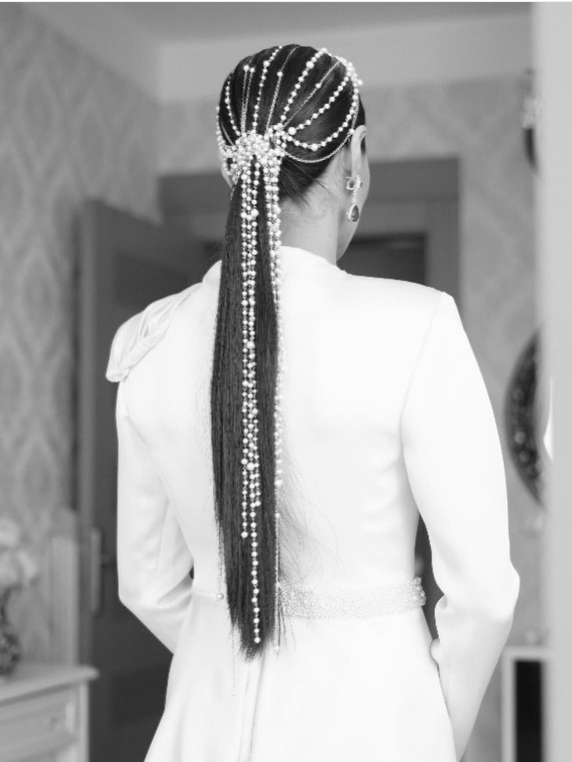 Pearl Chain Headpiece