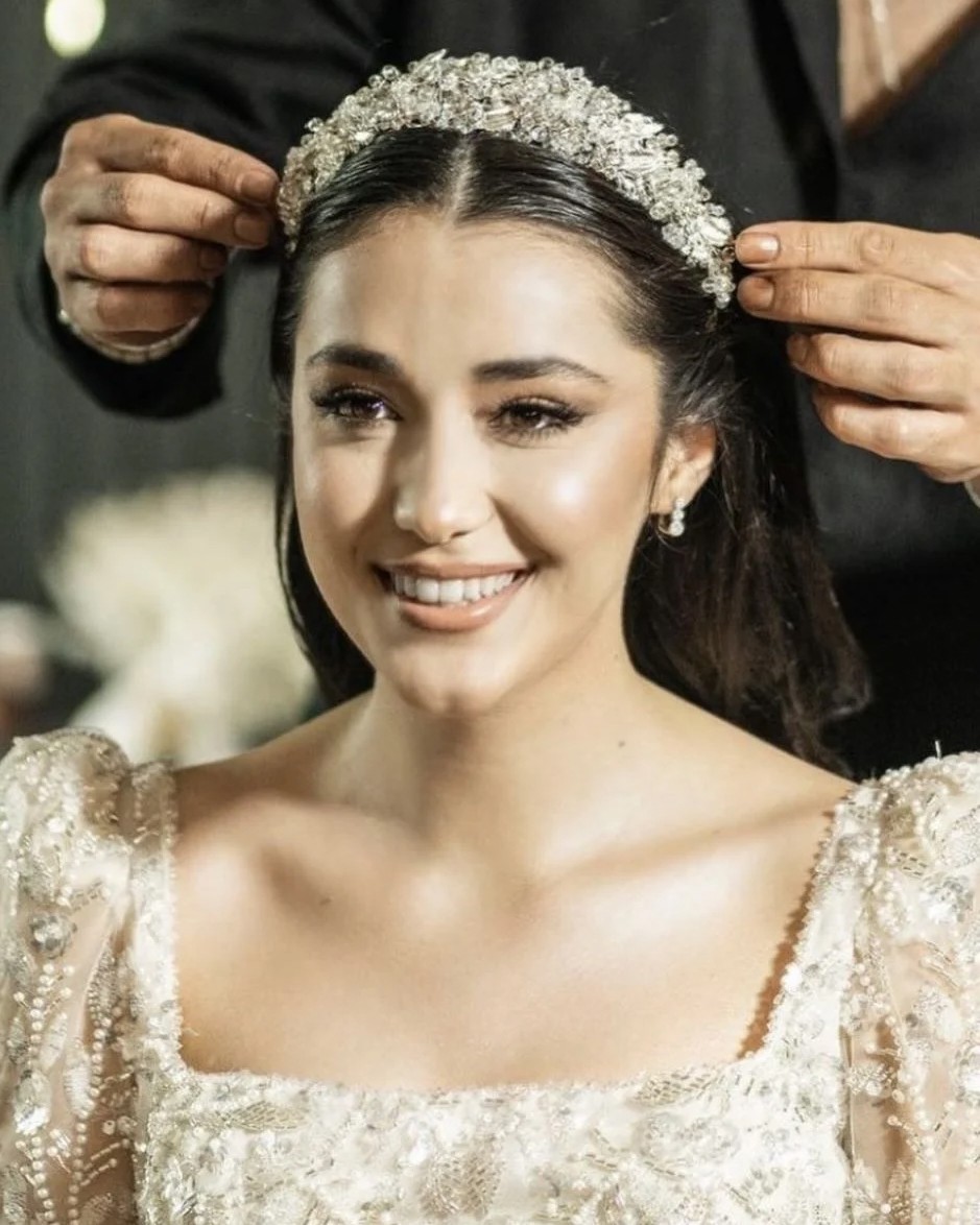 Regina Headpiece