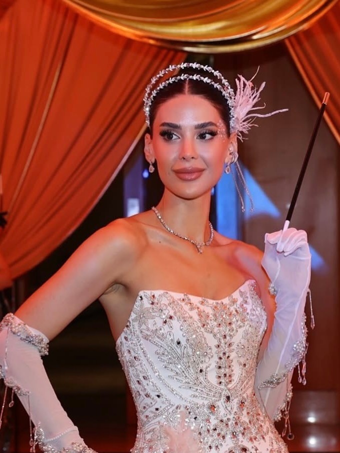 Aleyna Party Headpiece
