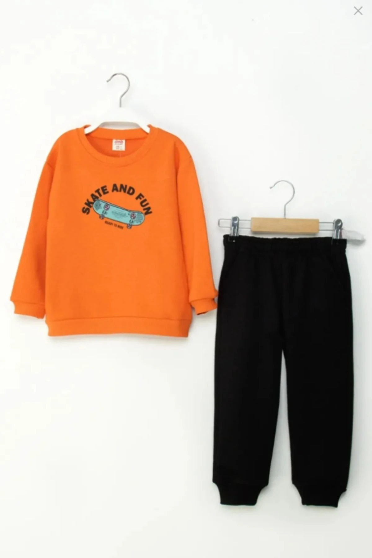 Erkek Çocuk Baskılı Sweatshirt ve Eşofman Altı Takım