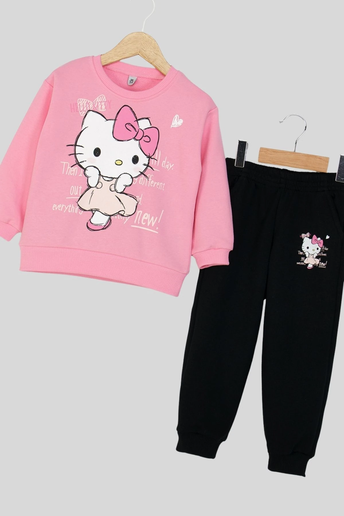 Kız Bebek Hello Kitty Baskılı Pembe Eşofman Takımı