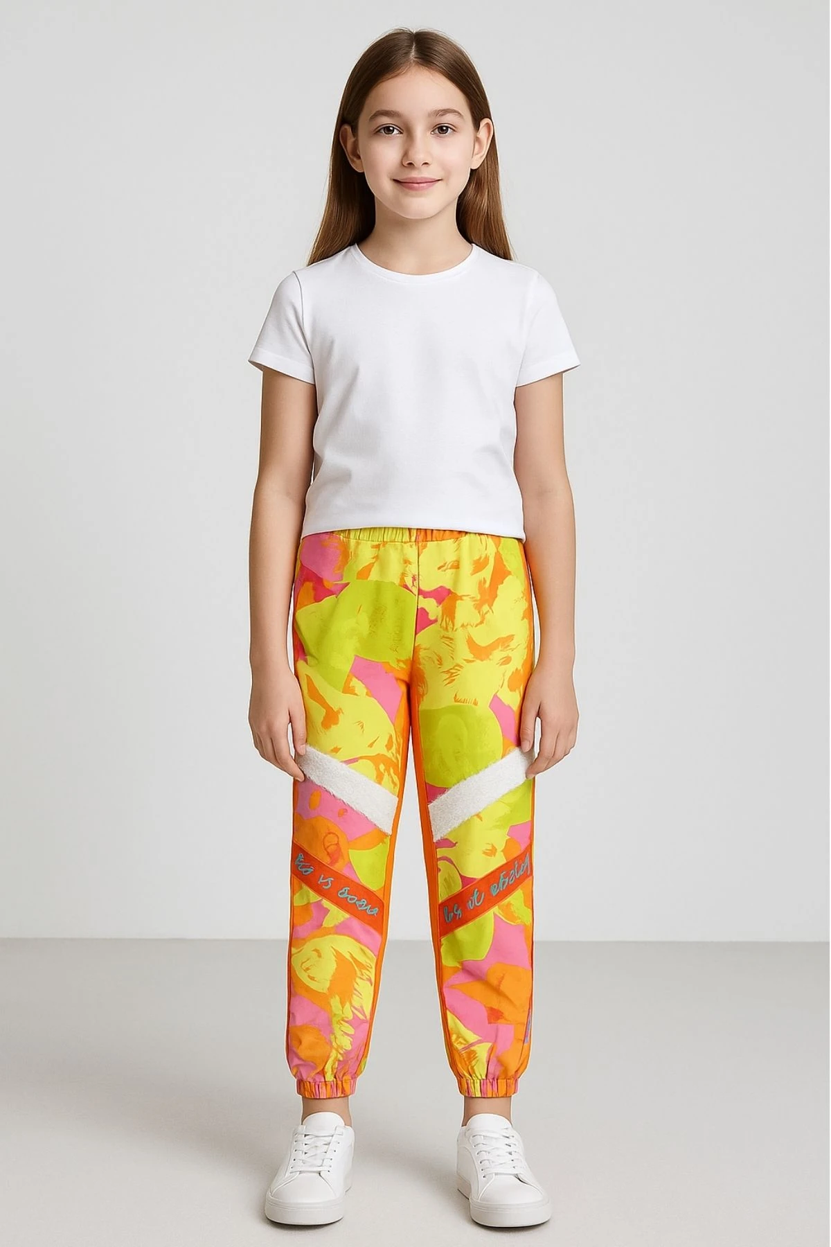 Önü Baskılı Paraşüt Kumaş Polar Garnülü Astarlı Kız Çocuk Eşofman Tek Alt