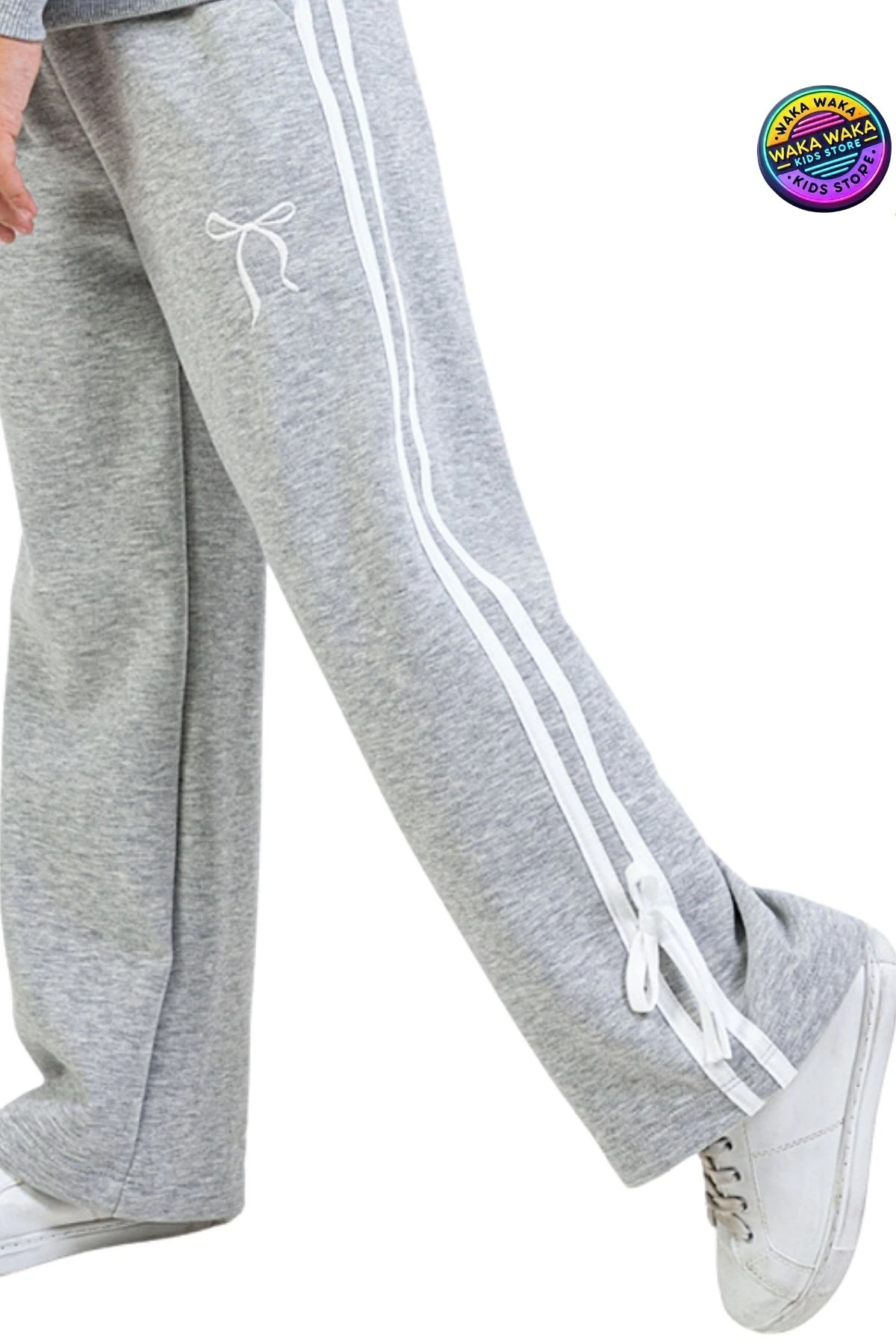 Kız Çocuk Fiyonk Detaylı Eşofman Altı – Rahat Kalıp, Yan Şeritli, Günlük Spor Pantolon