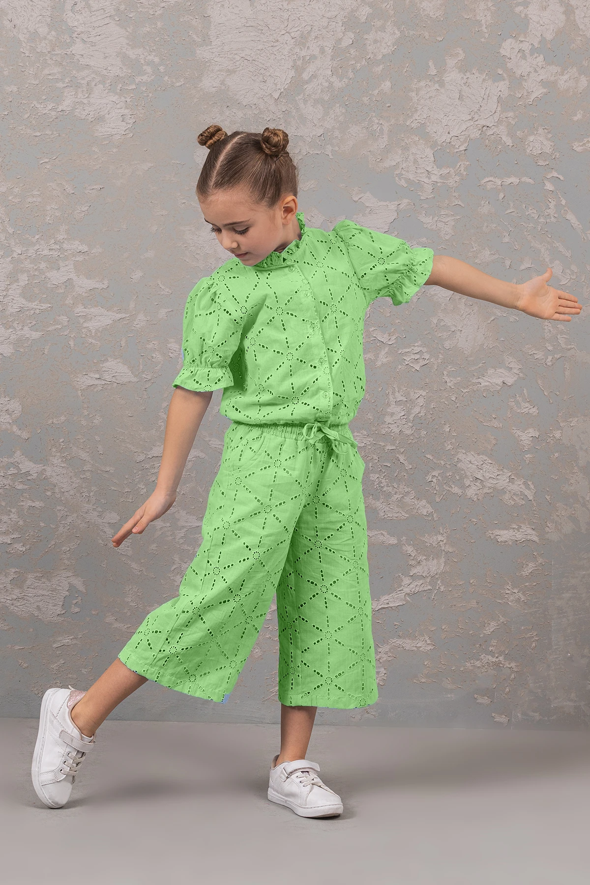 Fisto Detaylı Belden Bağlamalı Fisto Kız Alt Üst Takım