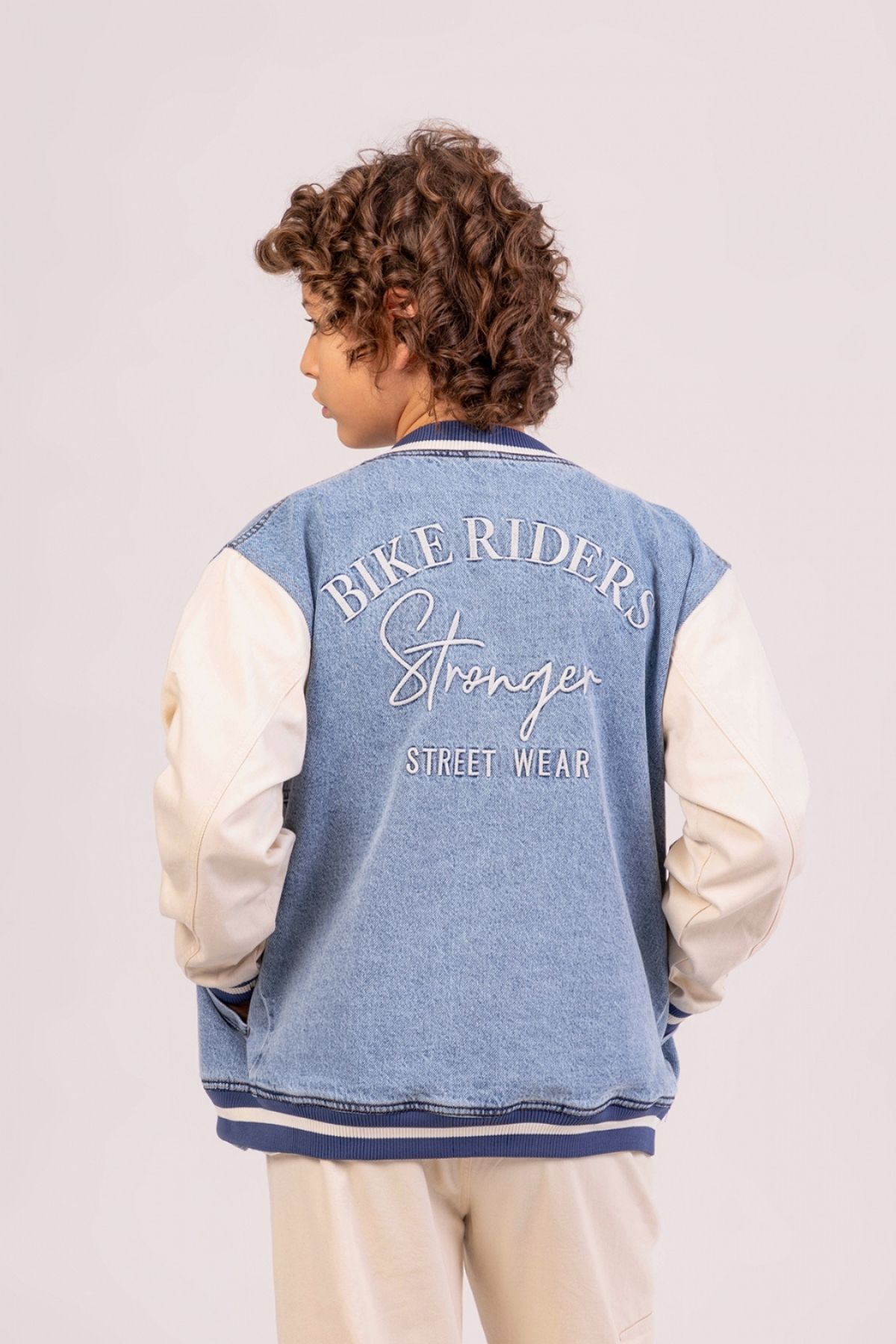 Erkek Çocuk Denim Kolej Ceket – Bike Riders Nakışlı Kapşonsuz Streetwear Tasarım