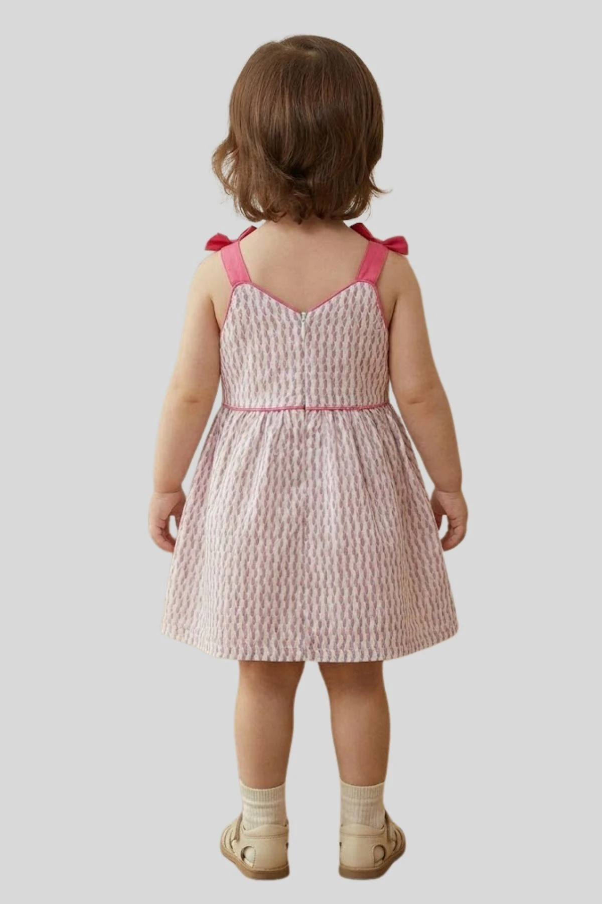 Omuzdan Bağlamalı Sırtan Fermuar Kapamalı Fiyonk Detaylı Kız Çocuk Elbise