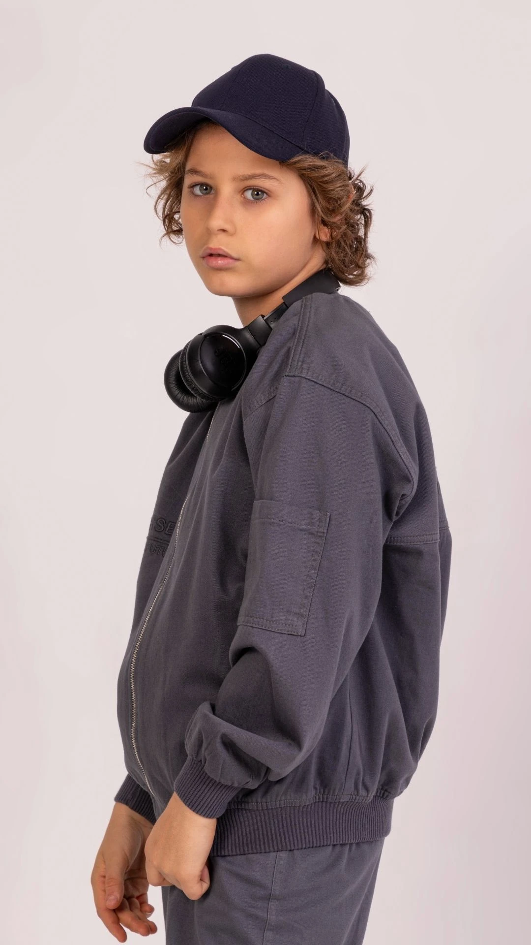 Sırt Nakışlı Ceket Kargo Cepli Pantolonlu Erkek Çocuk Takım