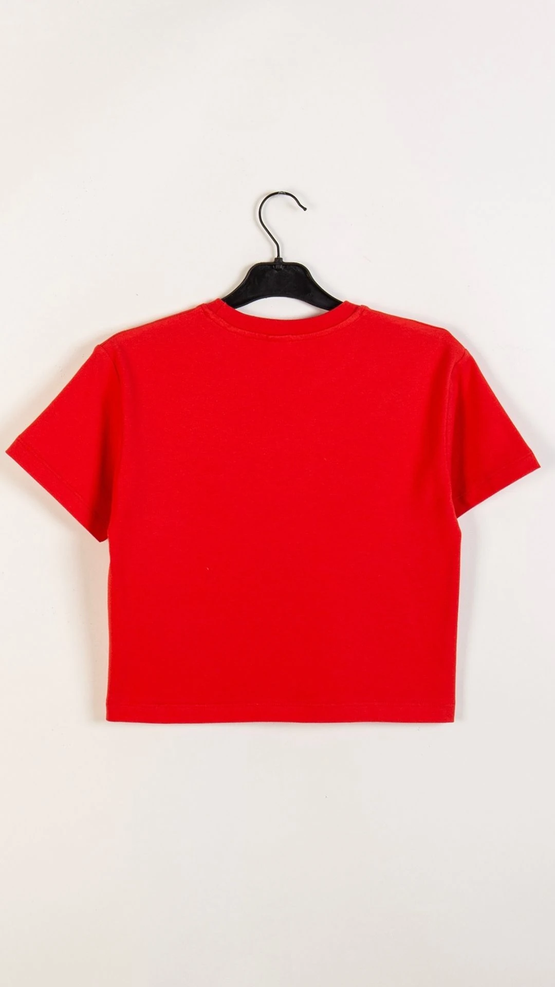 Önü Nakış Desenli Bisiklet Yaka Kız Çocuk T-Shirt