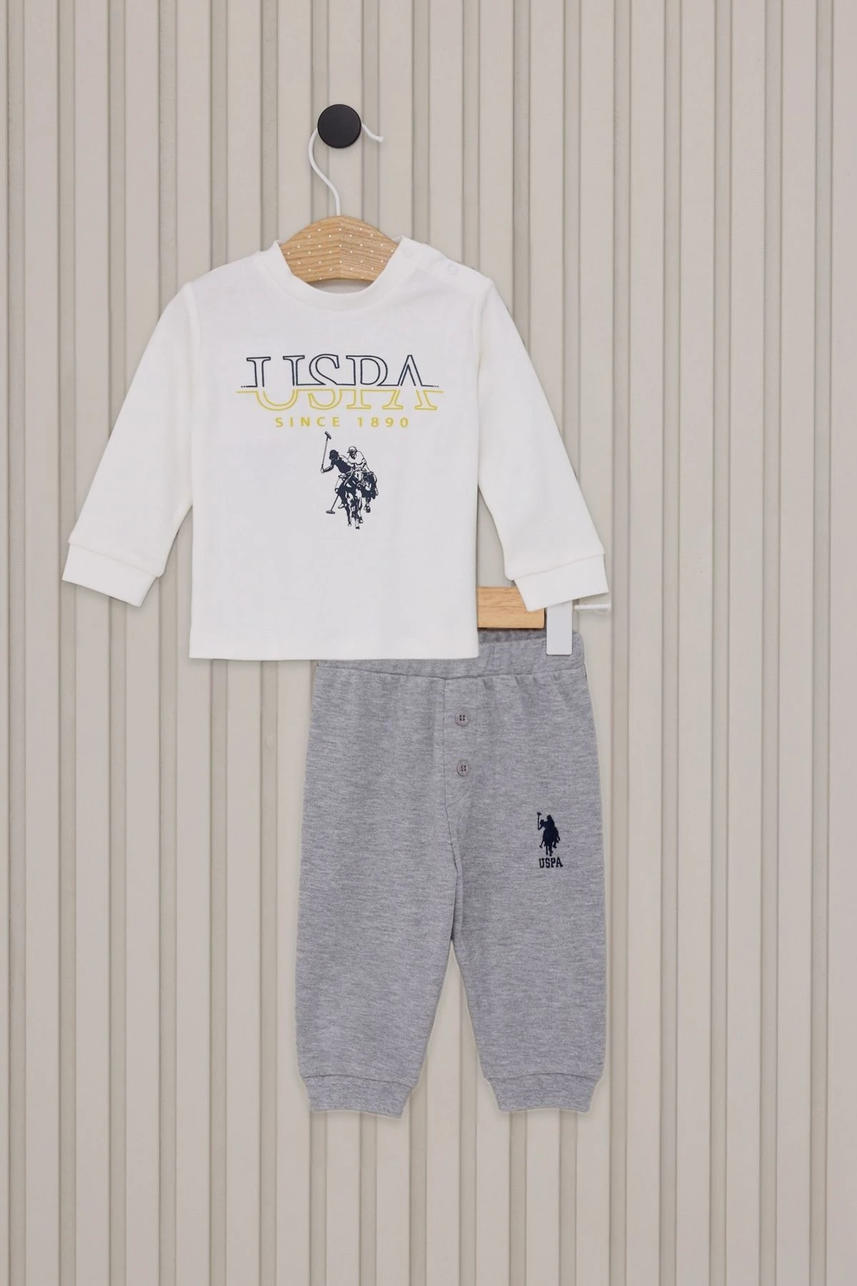 Önü Baskılı Omuzdan Çıtçıt Kapamalı Erkek Bebek Eşofman Takımı