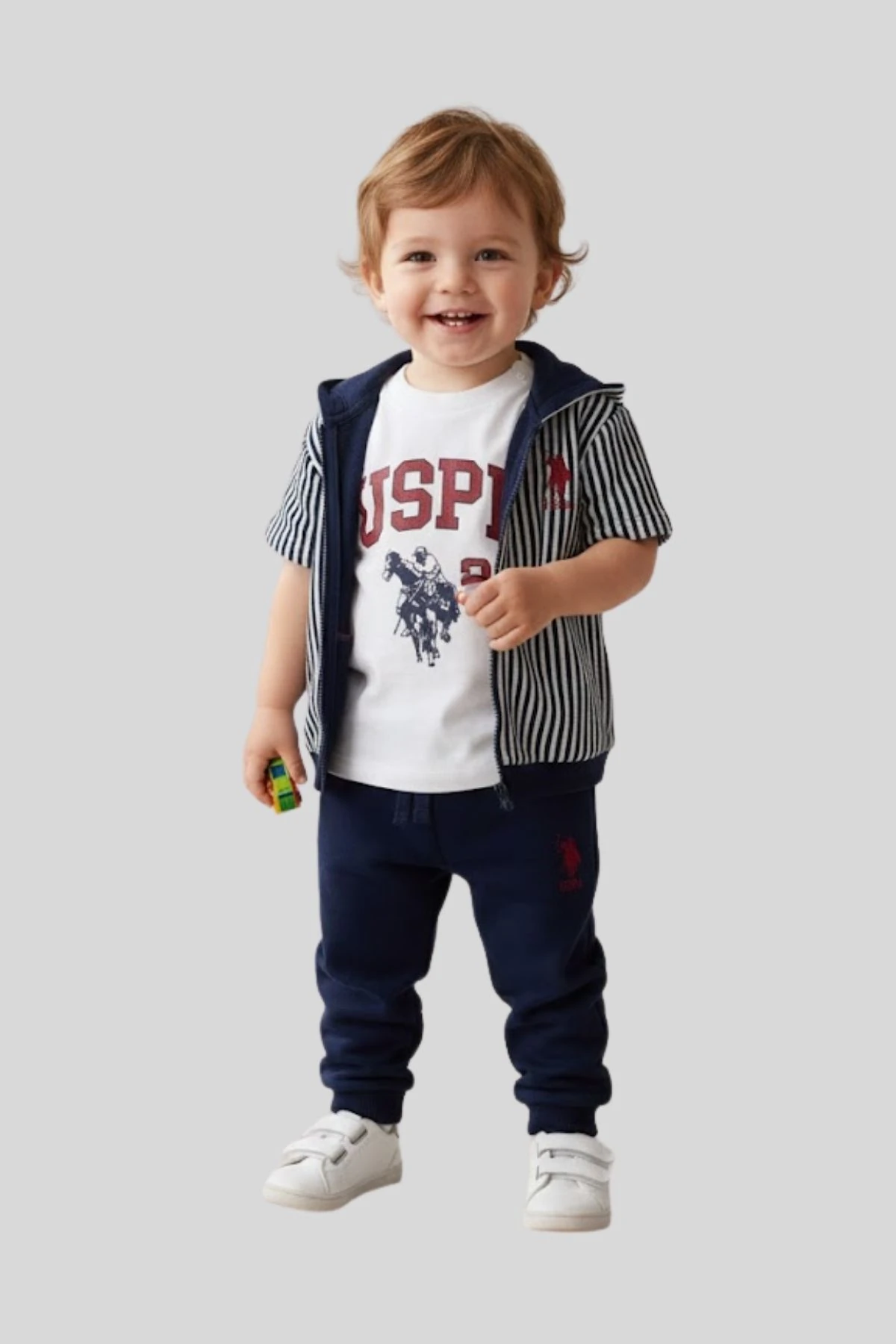 Hırkalı İç Tişörtlü Kapüşonlu Erkek Bebek Üçlü Takım