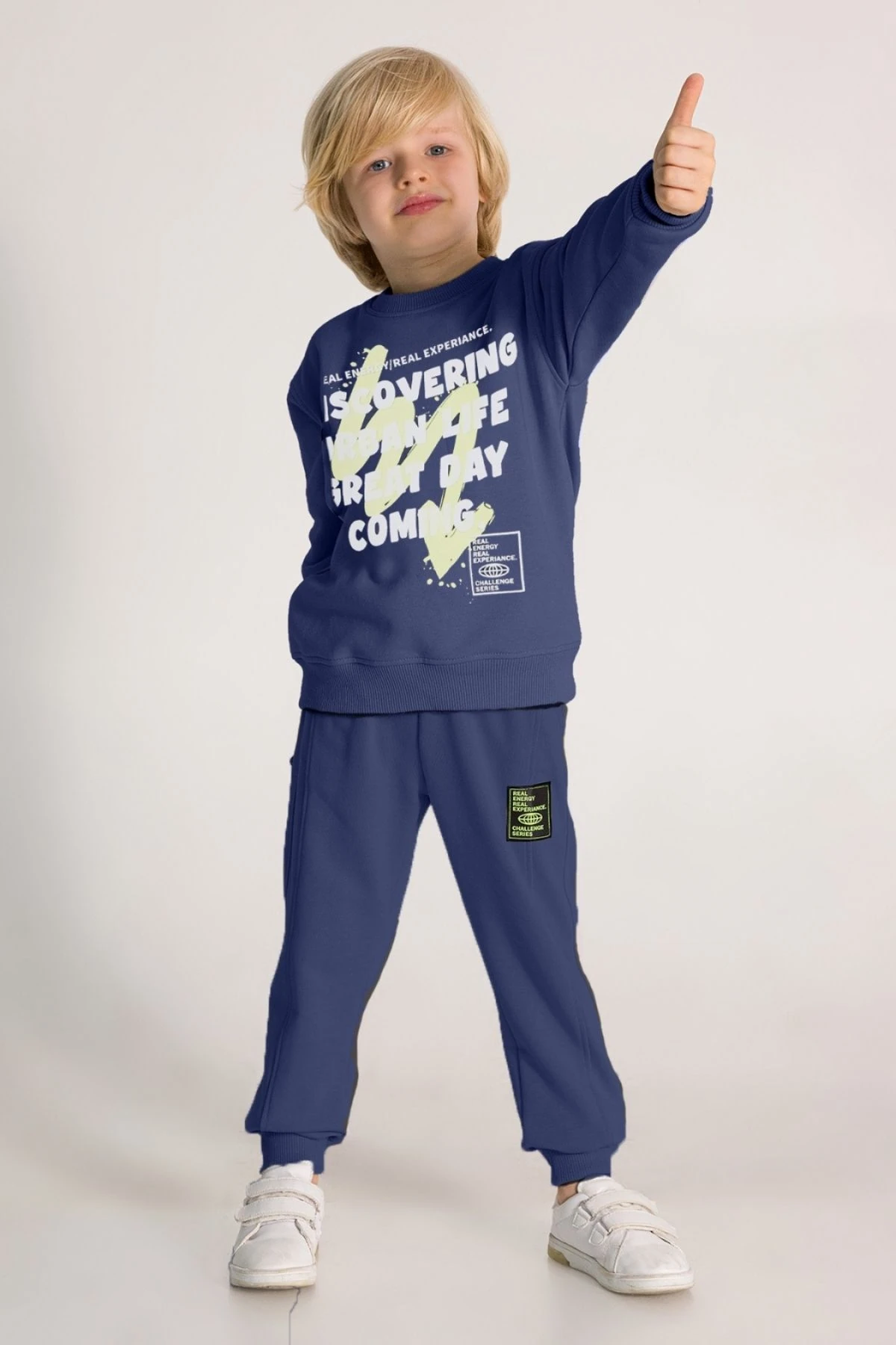 Erkek Çocuk Baskılı Eşofman Takımı – Uzun Kollu Sweatshirt ve Jogger Alt