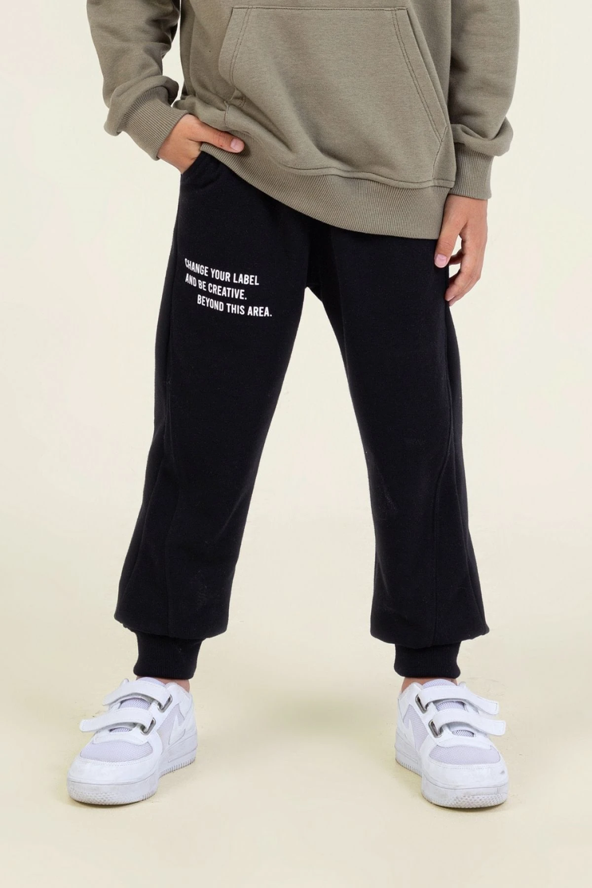 Erkek Çocuk  Cepli Jogger Eşofman Altı - Farklı Renk Seçenekleriyle