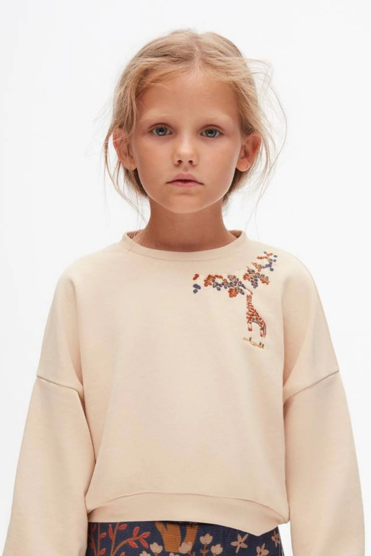 Zürafa Nakışlı Bisiklet Yaka Kız Çocuk Sweat