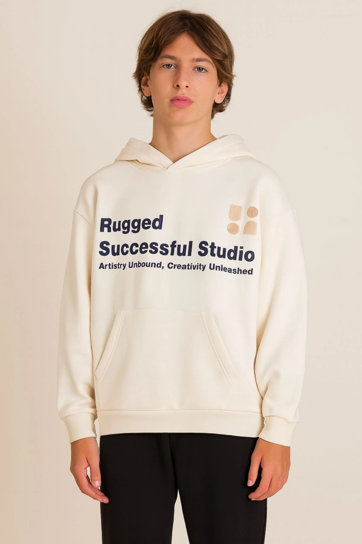 Erkek Çocuk Kapüşonlu Sweatshirt – Baskılı Rahat Kesim