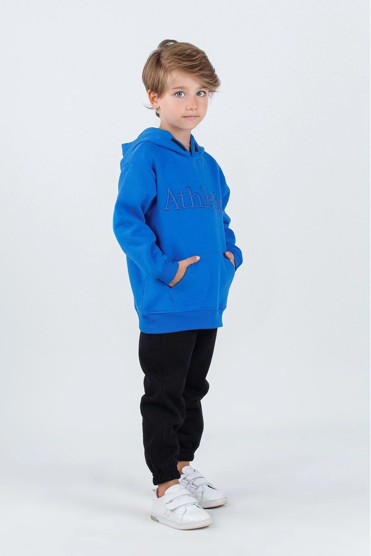 Kanguru Cepli Önü Nakış Yazılı Kapüşonlu Paçaları Lastikli İçi Şardonlu Erkek Çocuk Eşofman Takımı