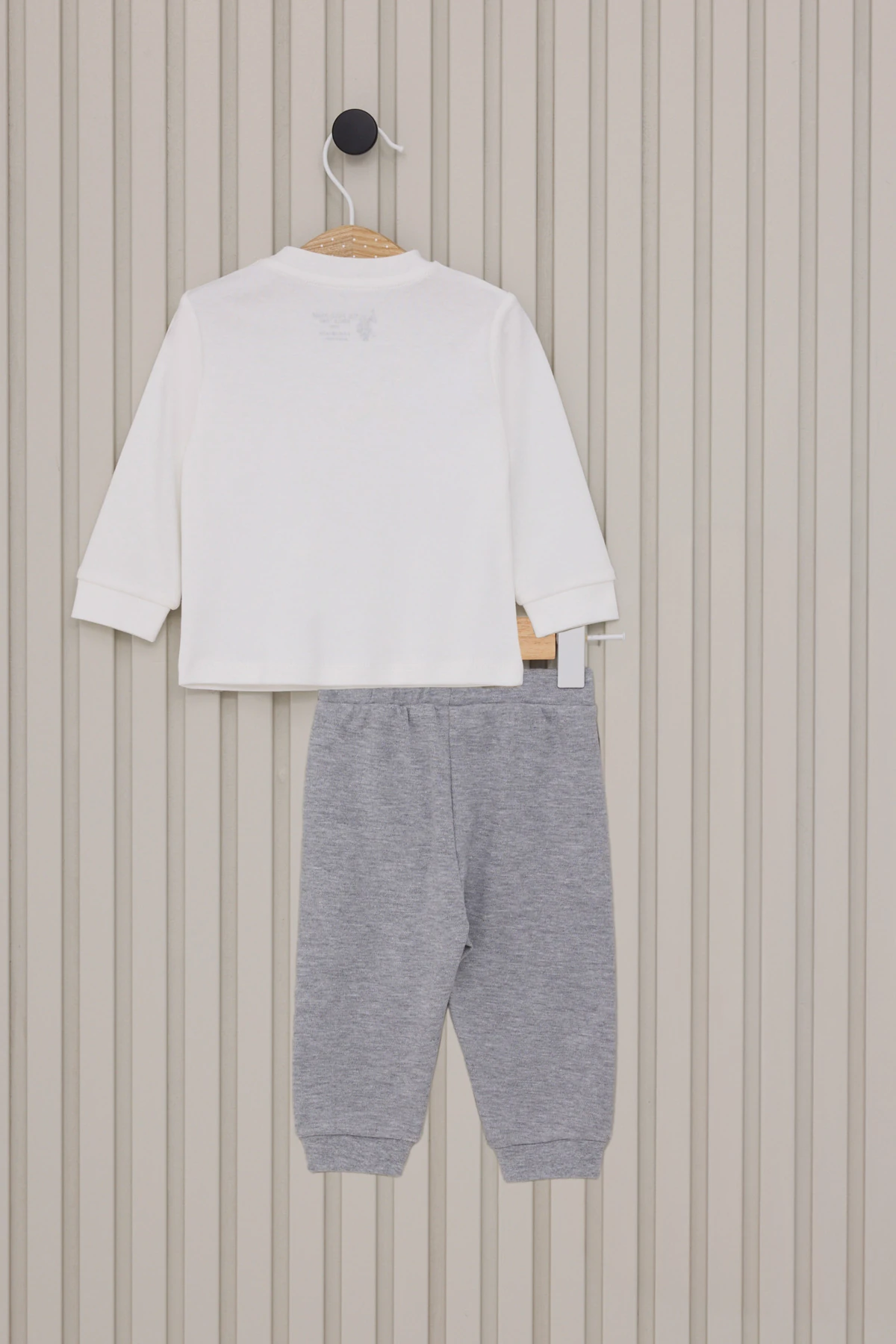 Önü Baskılı Omuzdan Çıtçıt Kapamalı Erkek Bebek Eşofman Takımı