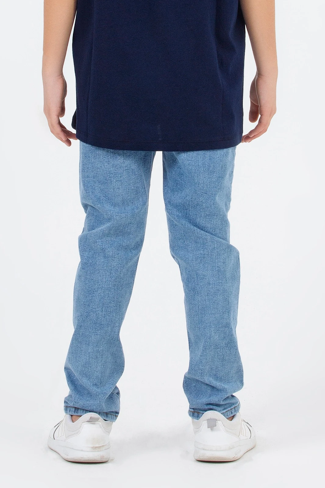 Beli Ayarlanabilir Likralı Hafif Taşlanmış Boru Paça Erkek Çocuk Kot Pantolon