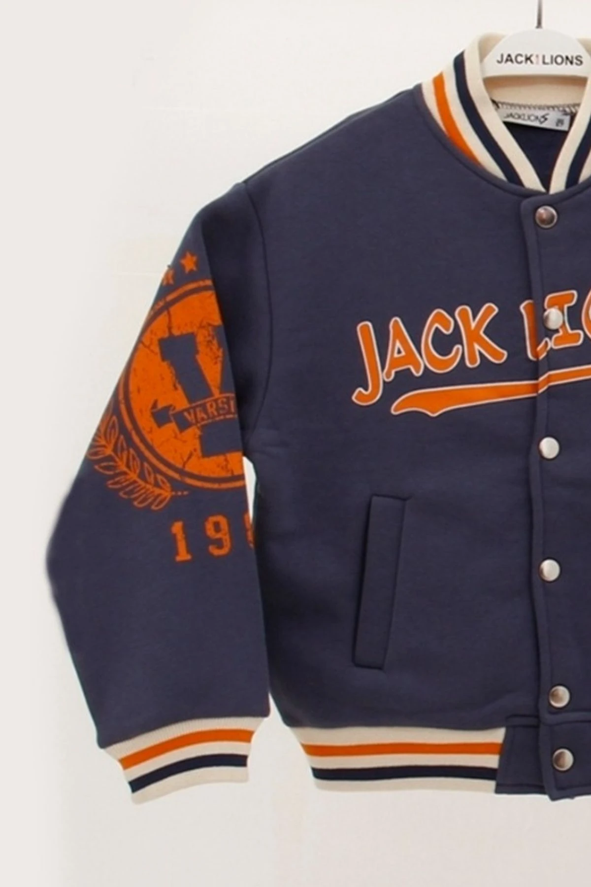 Erkek Çocuk Önden Çıtçıtlı Kolları Baskılı Cepli Kolej Hırka