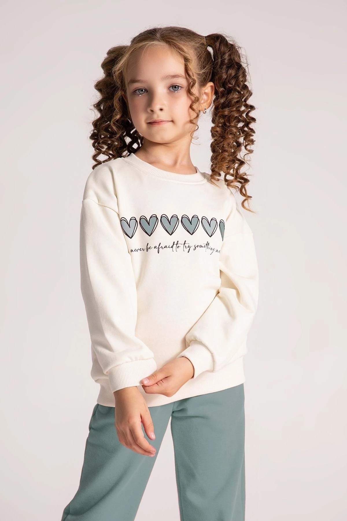 Kalp Baskılı Bisiklet Yaka Paçaları Lastikli Kız Çocuk Eşofman Takım - Mint