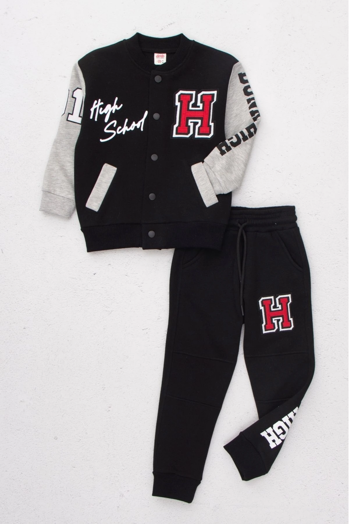 Bisiklet Yaka Aplike Detaylı Önden Çıtçıtlı Kolej Hırkalı Erkek Çocuk Eşofman Takımı