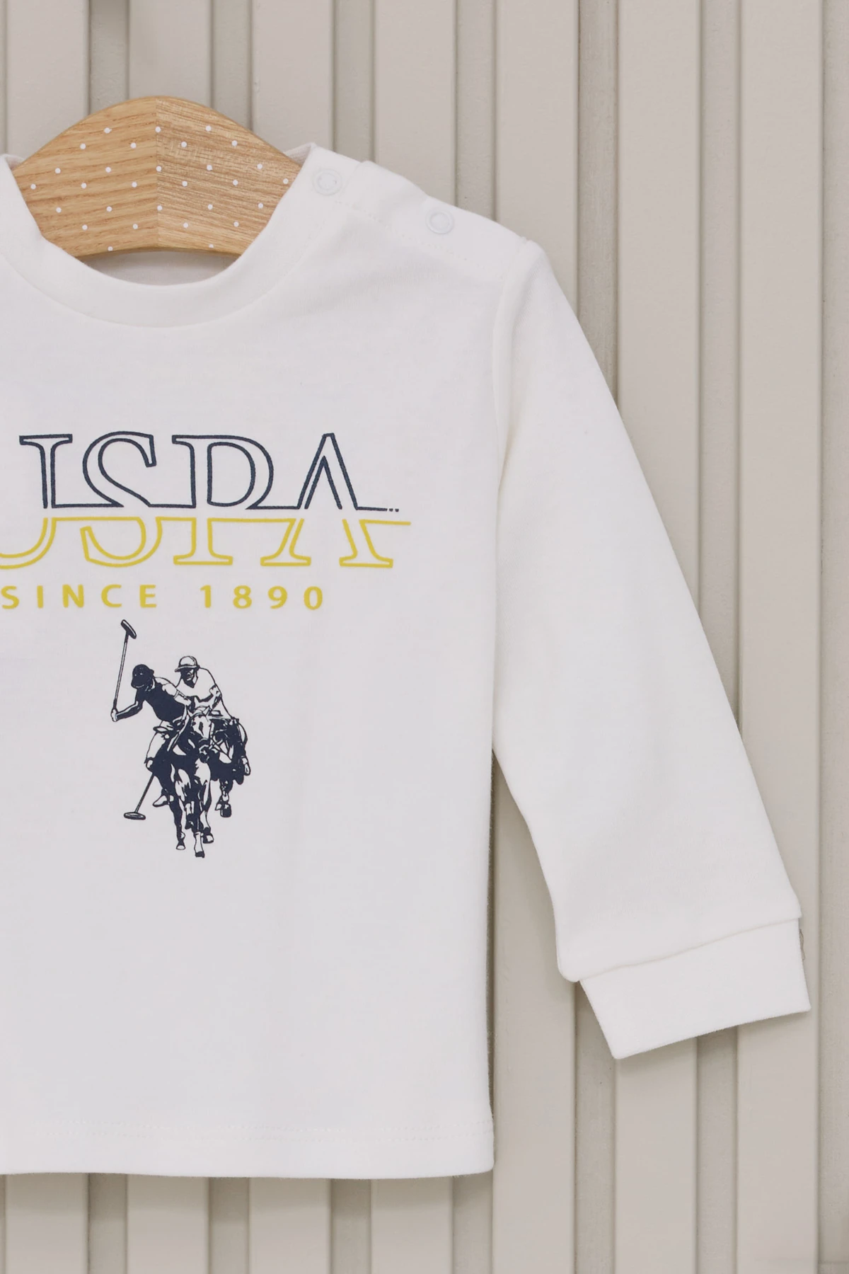 Önü Baskılı Omuzdan Çıtçıt Kapamalı Erkek Bebek Eşofman Takımı