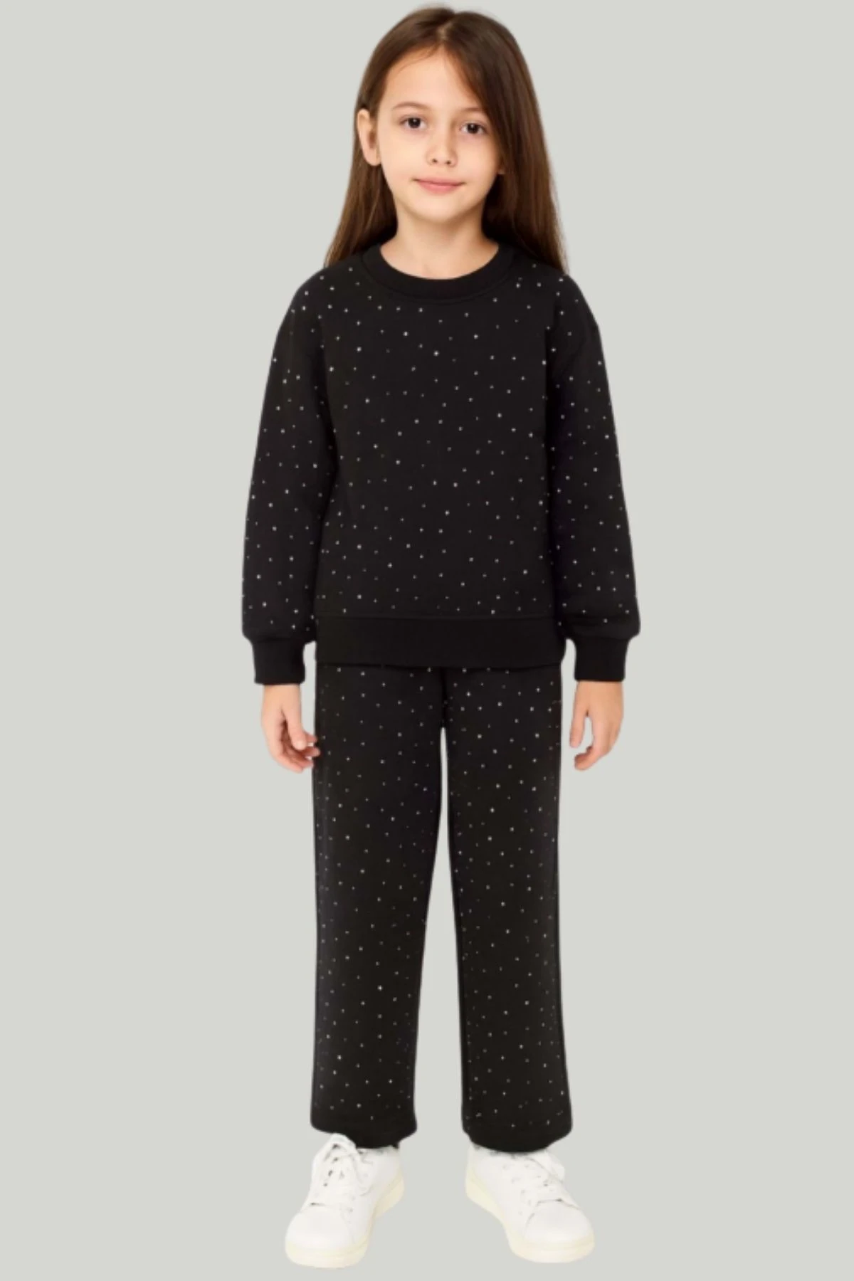 Kız Çocuk Pembe Taş Detaylı Eşofman Takımı – Işıltılı Şık ve Rahat Tasarım