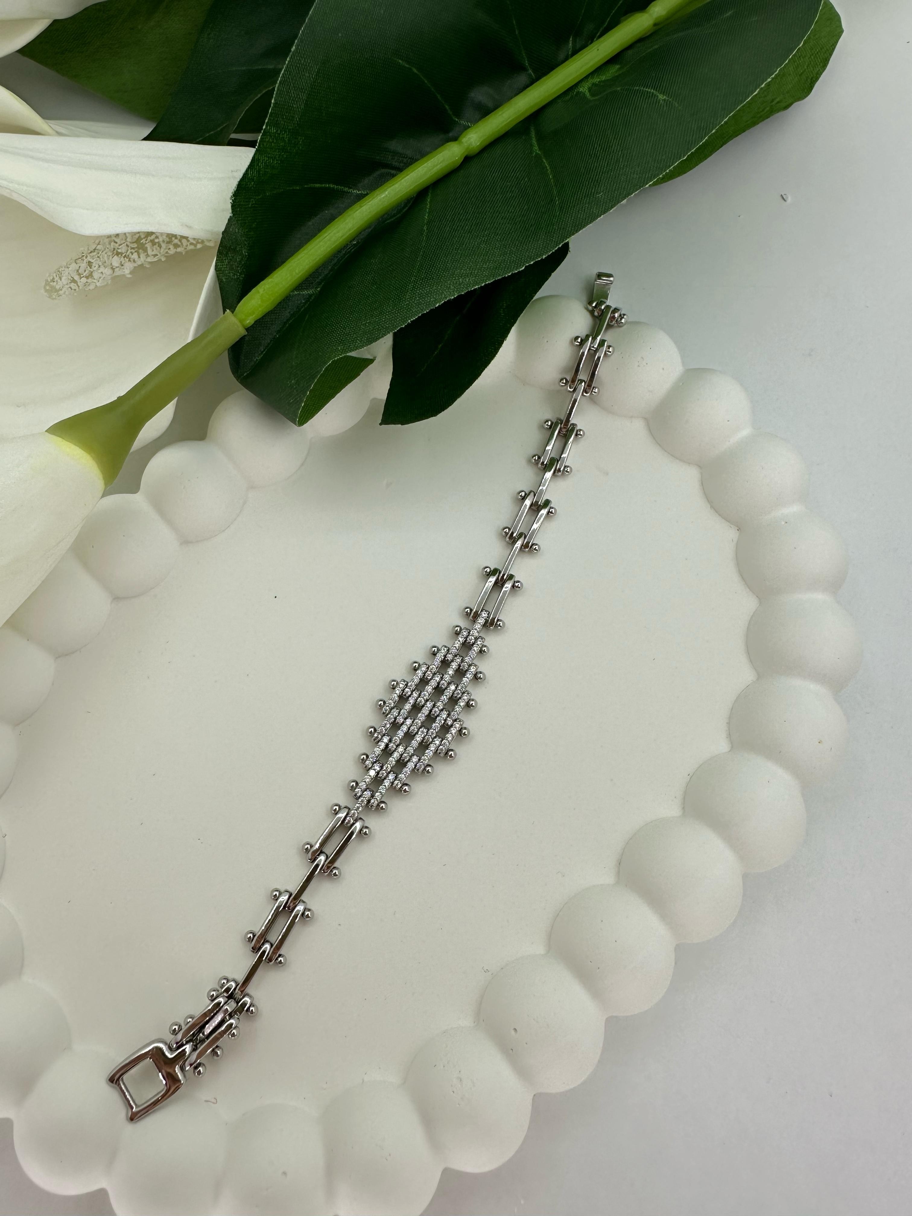 Xuping Gümüş Renk Zirkon Taşlı Çit Model Bileklik