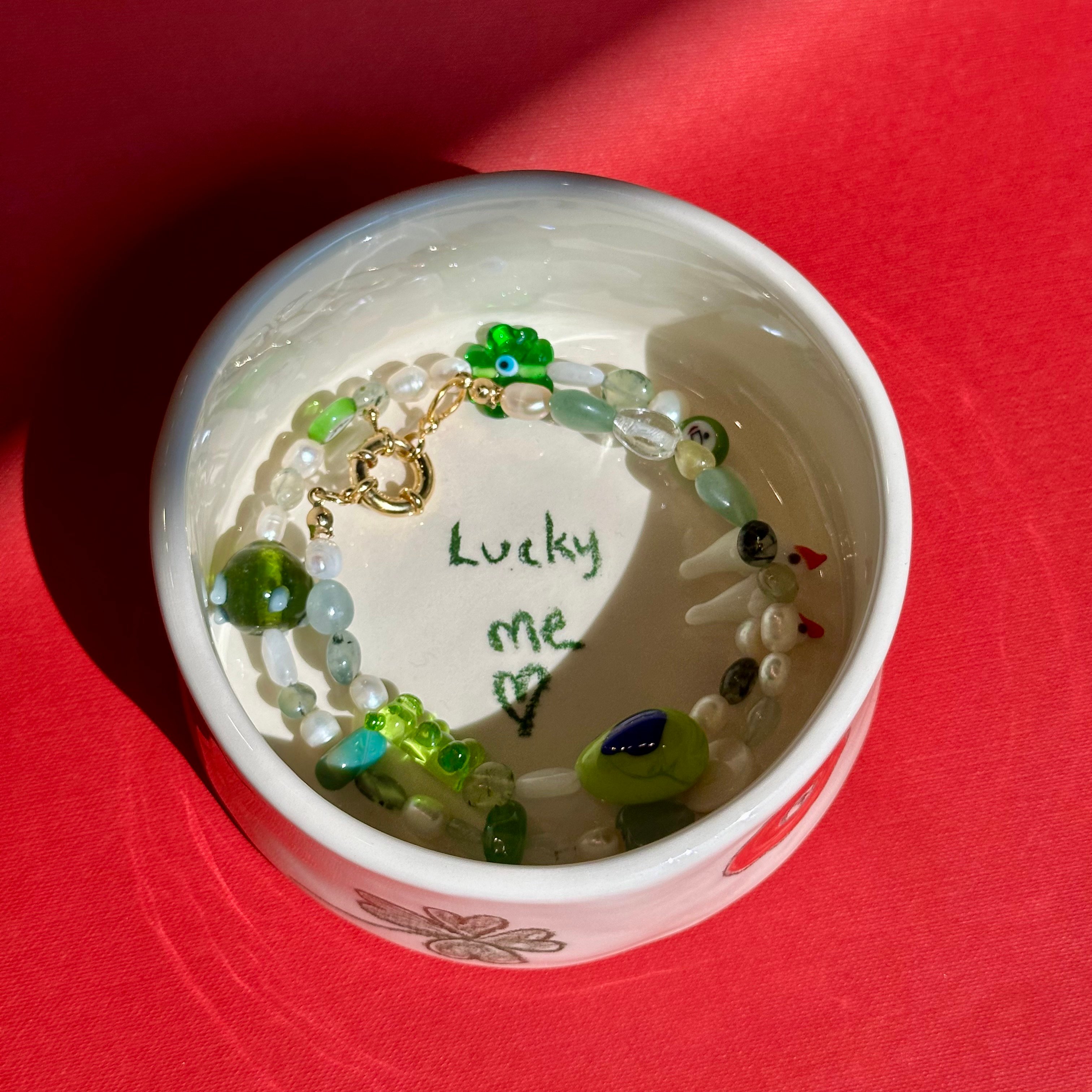 Lucky bitch takı kutusu ve kolyesi
