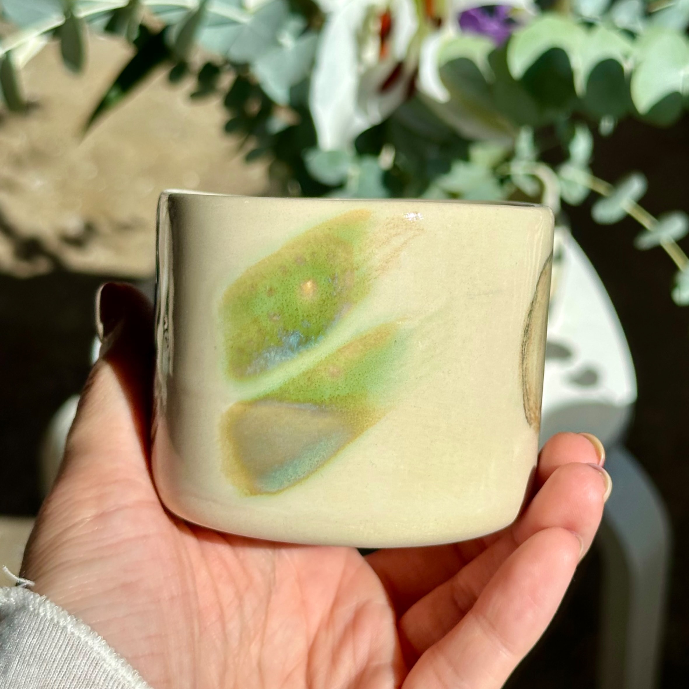 Anonymous mug no.2