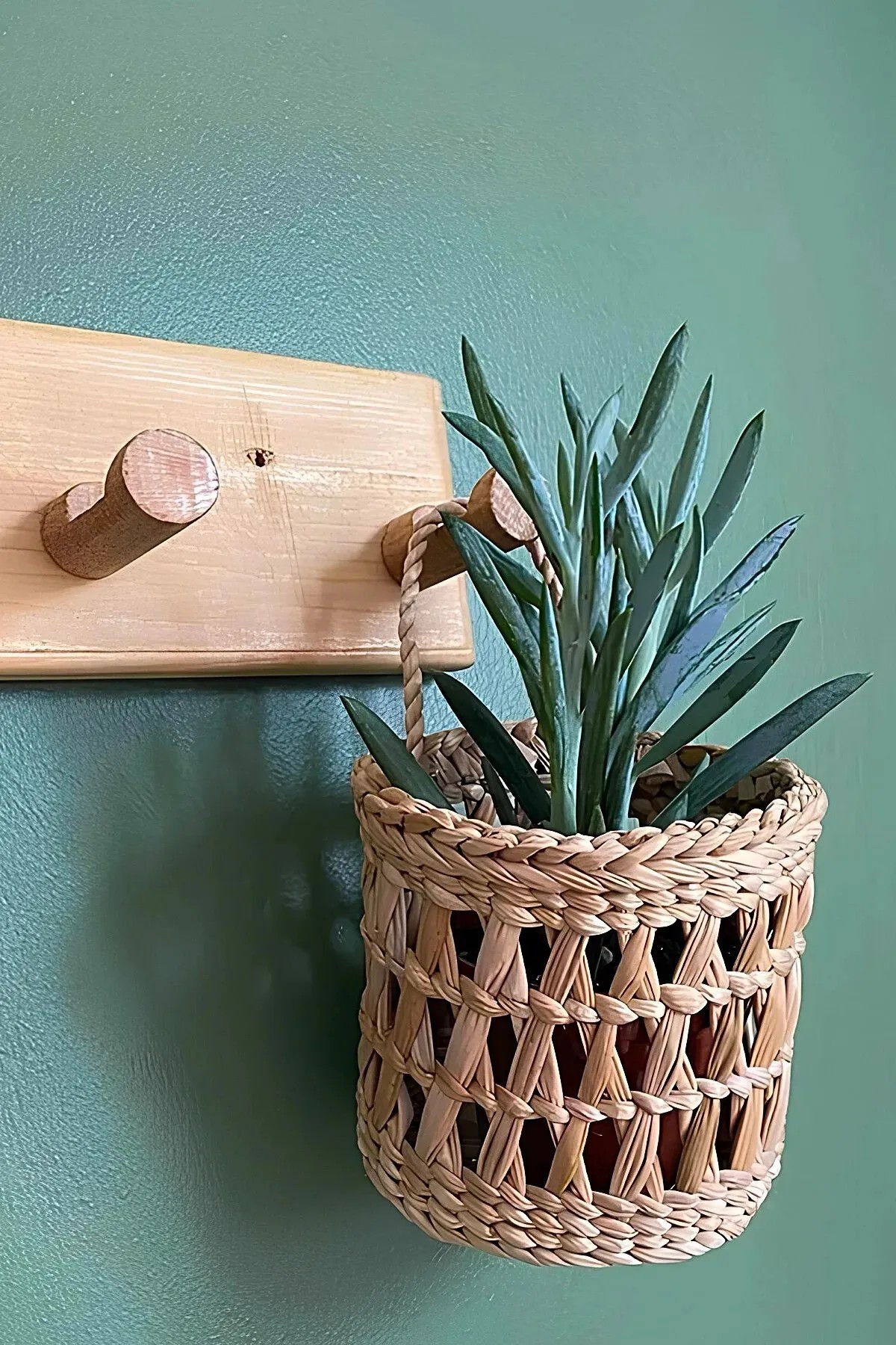 Dekoratif Çok Amaçlı Doğal El Yapımı Hasır Saksı Sepet / 10x10CM