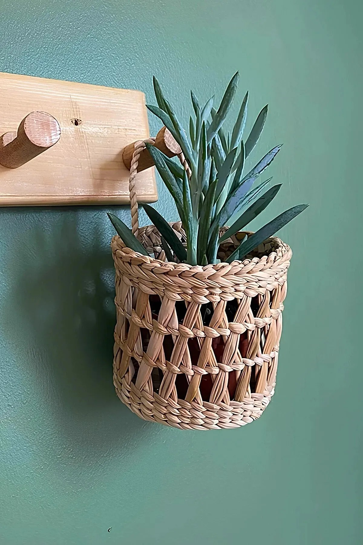 Dekoratif Çok Amaçlı Doğal El Yapımı Hasır Saksı Sepet / 10x10CM