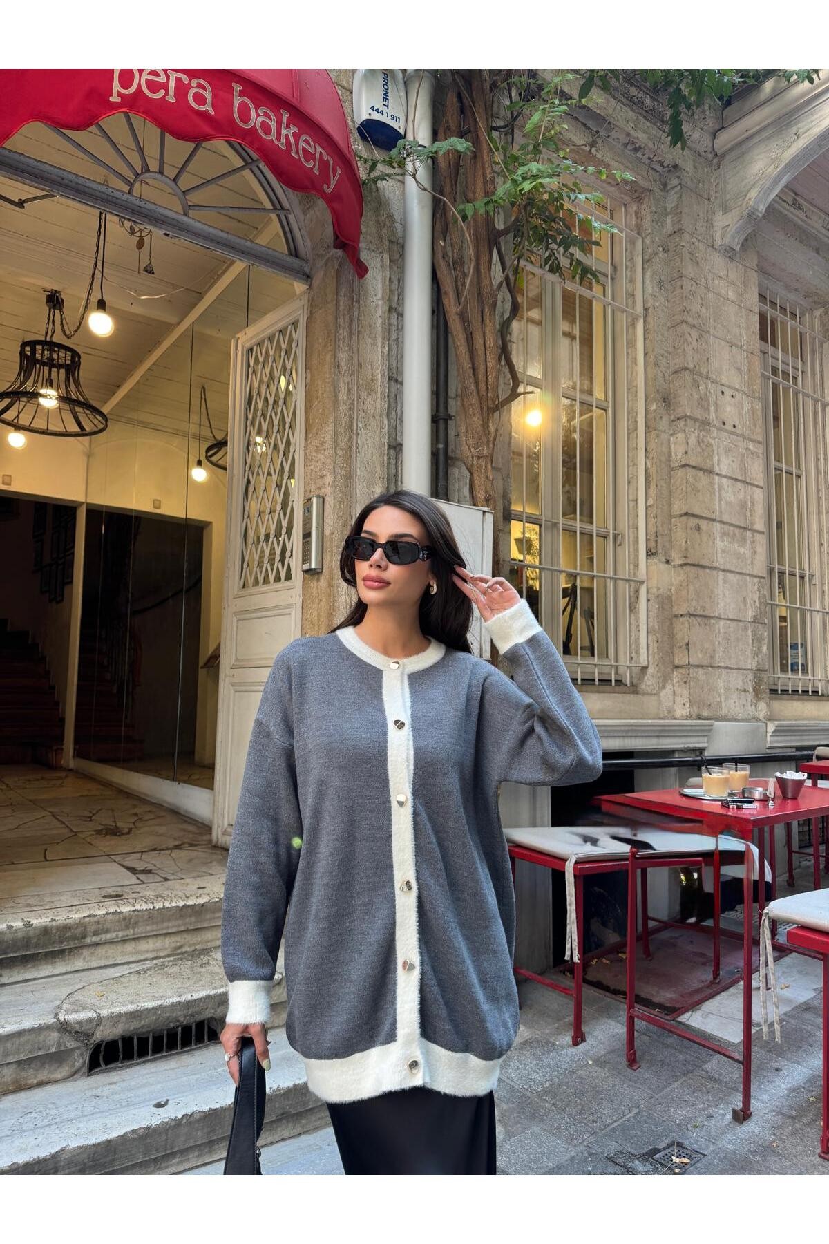 Çift Renk Detaylı Oversize Kadın Triko Hırka