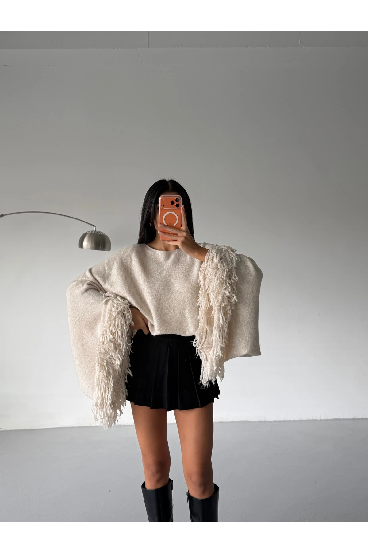 Kolu Püsküllü Crop Kadın Triko