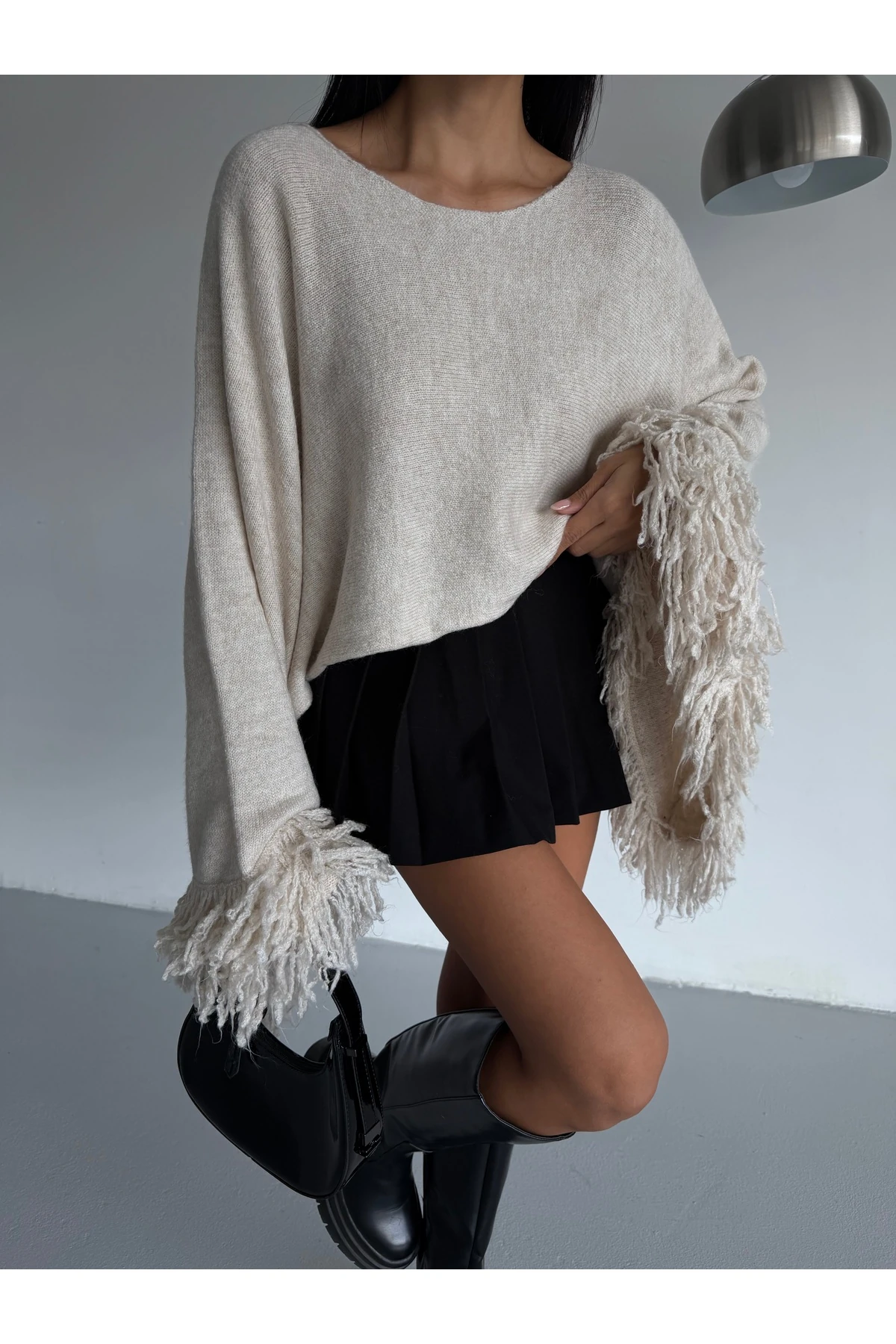 Kolu Püsküllü Crop Kadın Triko