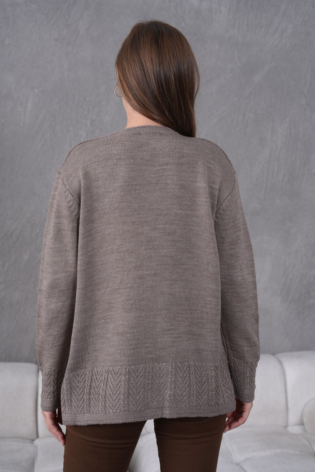 Triko Kadın Anne Yün İşlemeli Hırka