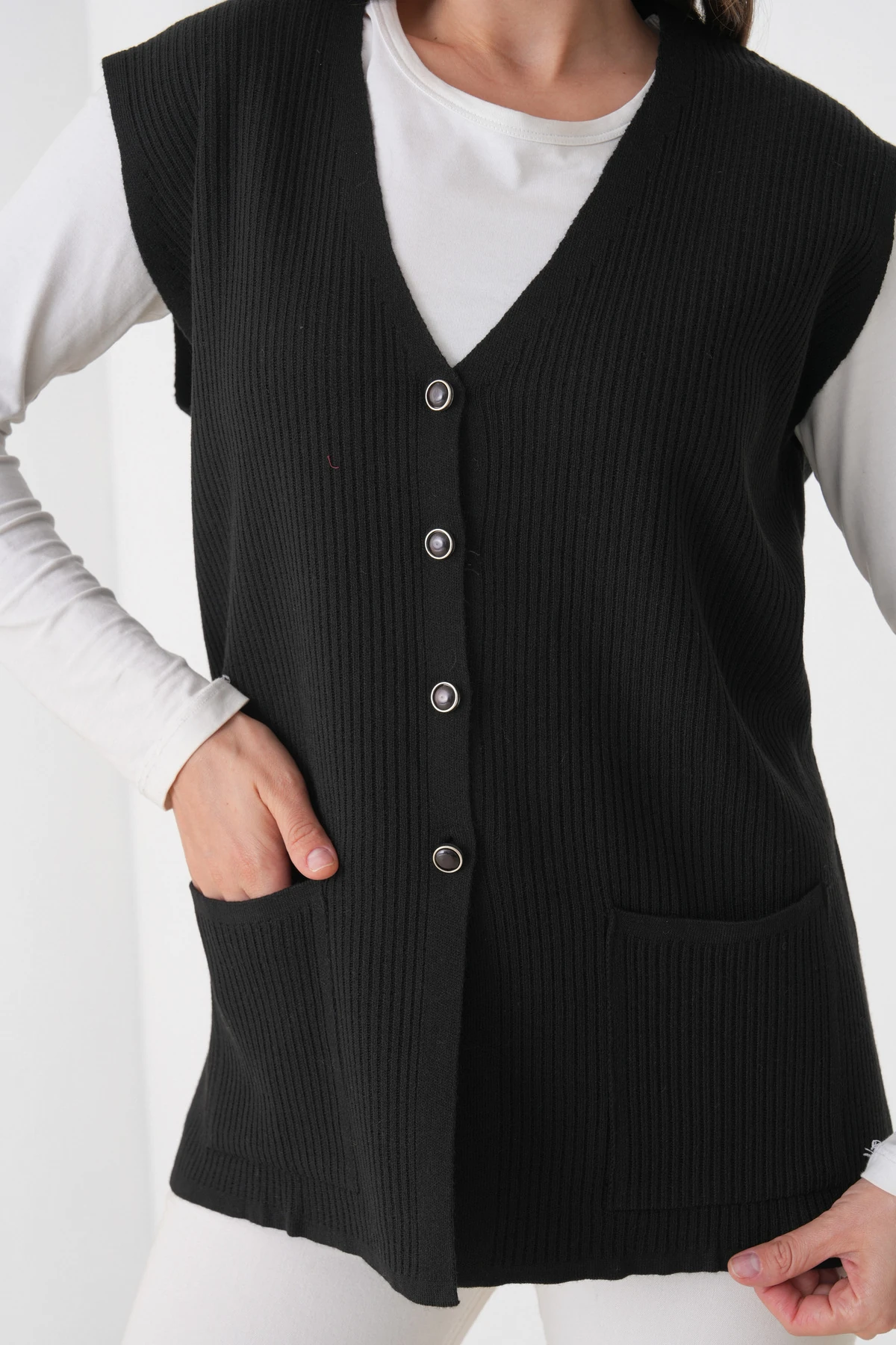 Anne Kadın Triko Fitilli Yün Yelek - siyah