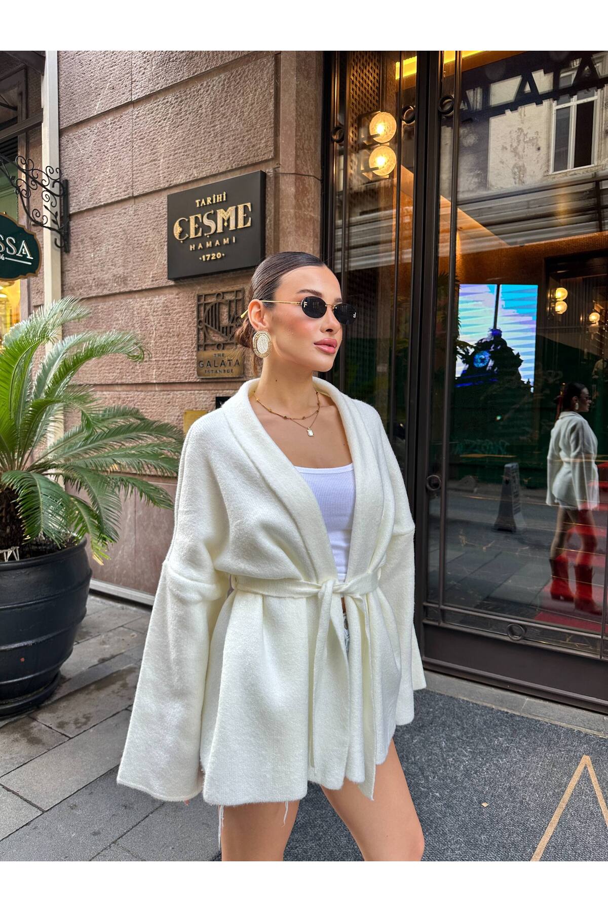 Kuşak Detaylı Yumoş Oversize Kadın Triko Hırka