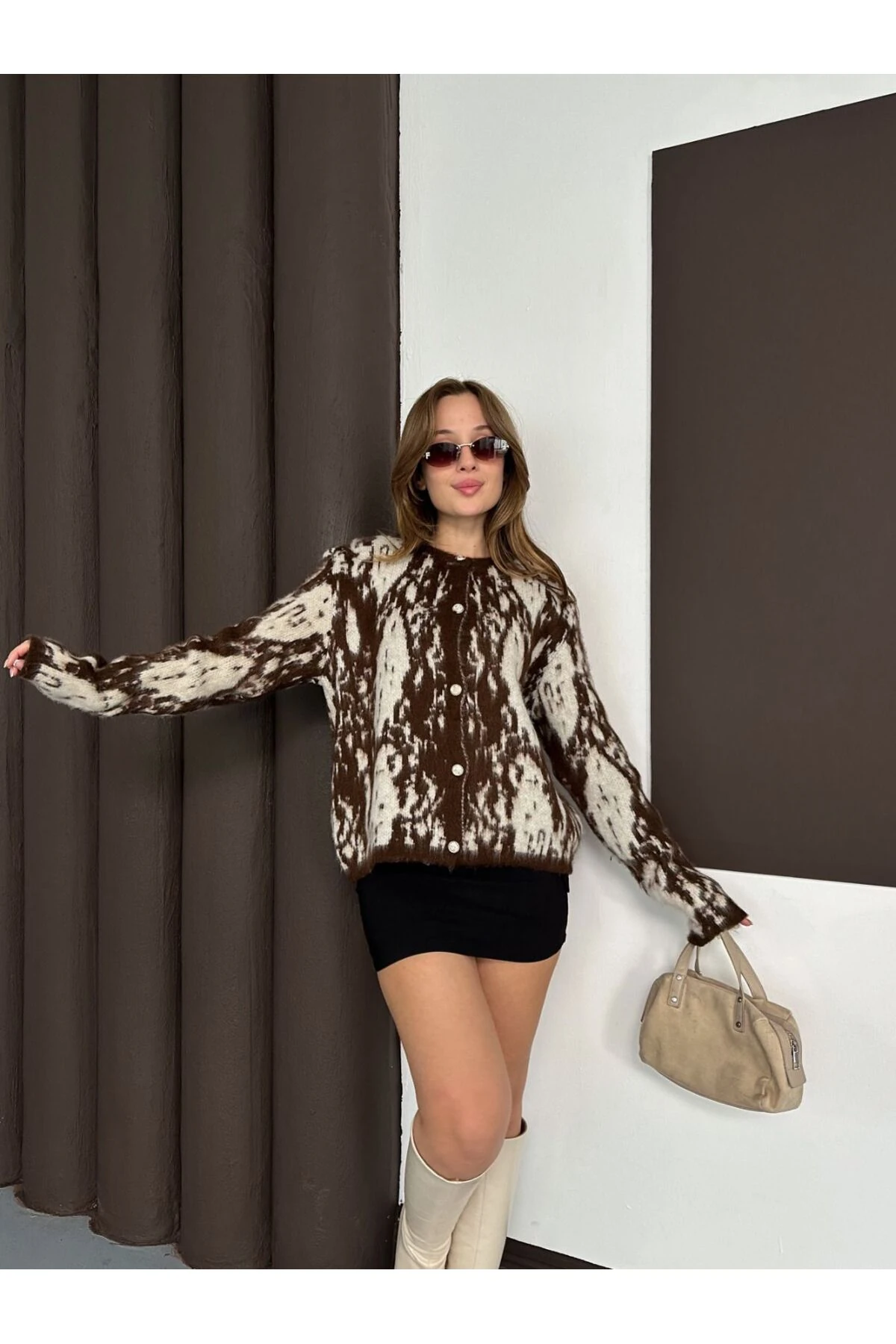 Kadın Triko Yumoş Yılan Desen Hırka