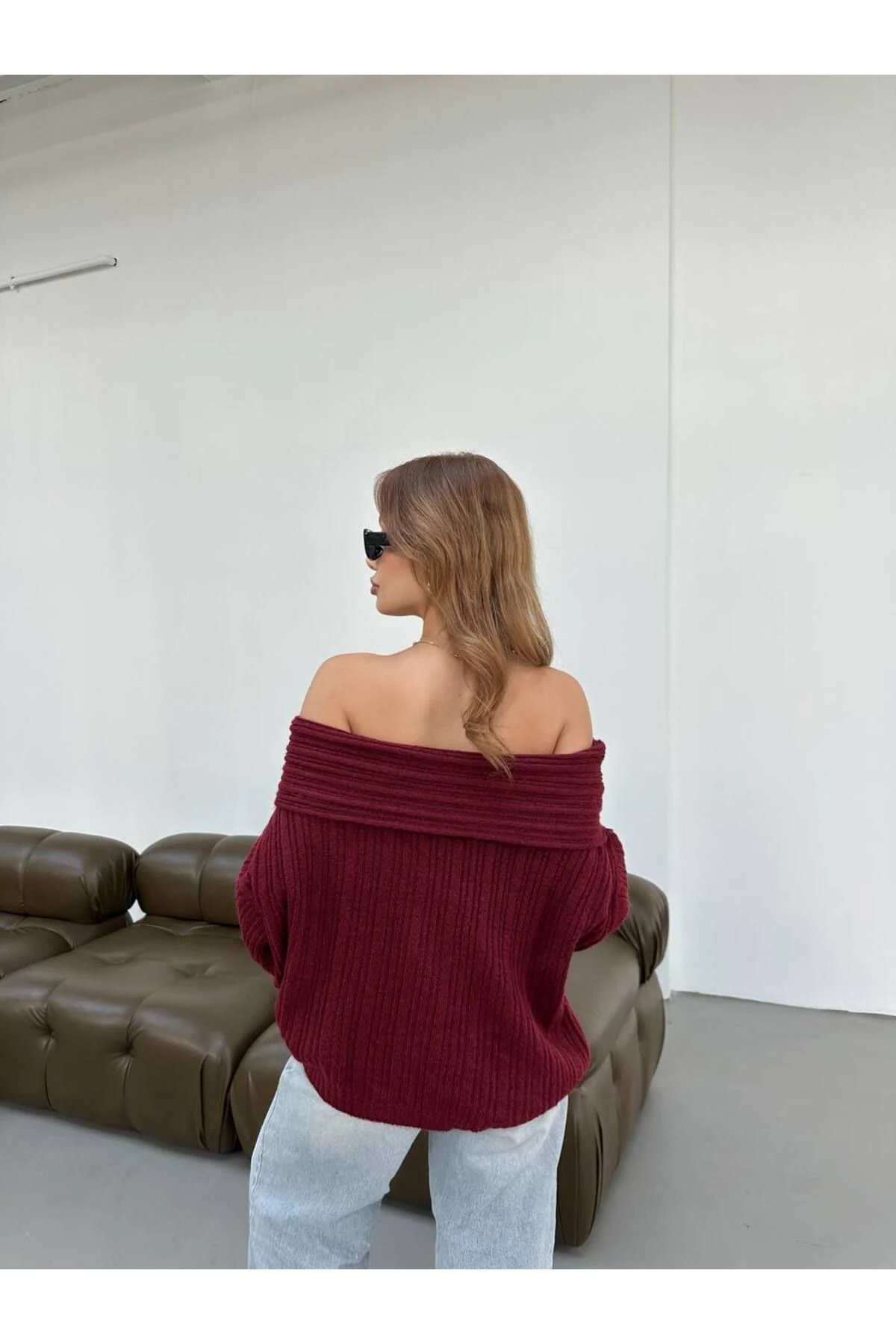 Omzu Açık Madonna Yumoş Kadın Triko Kazak