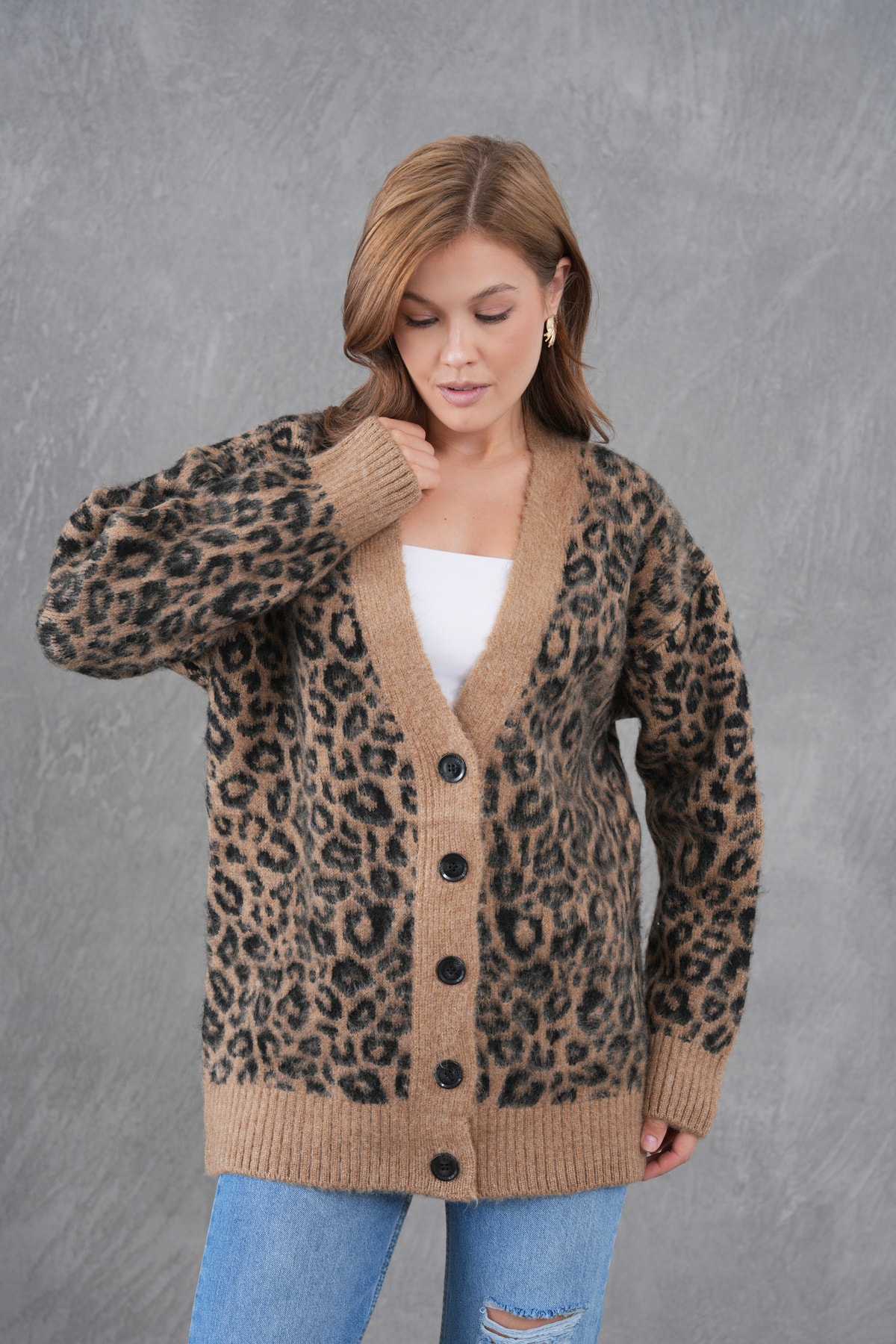 leopar desen V yaka Hırka