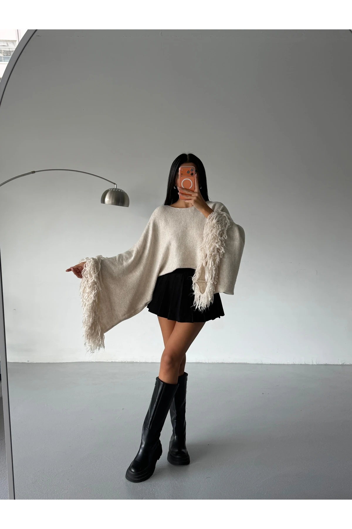 Kolu Püsküllü Crop Kadın Triko