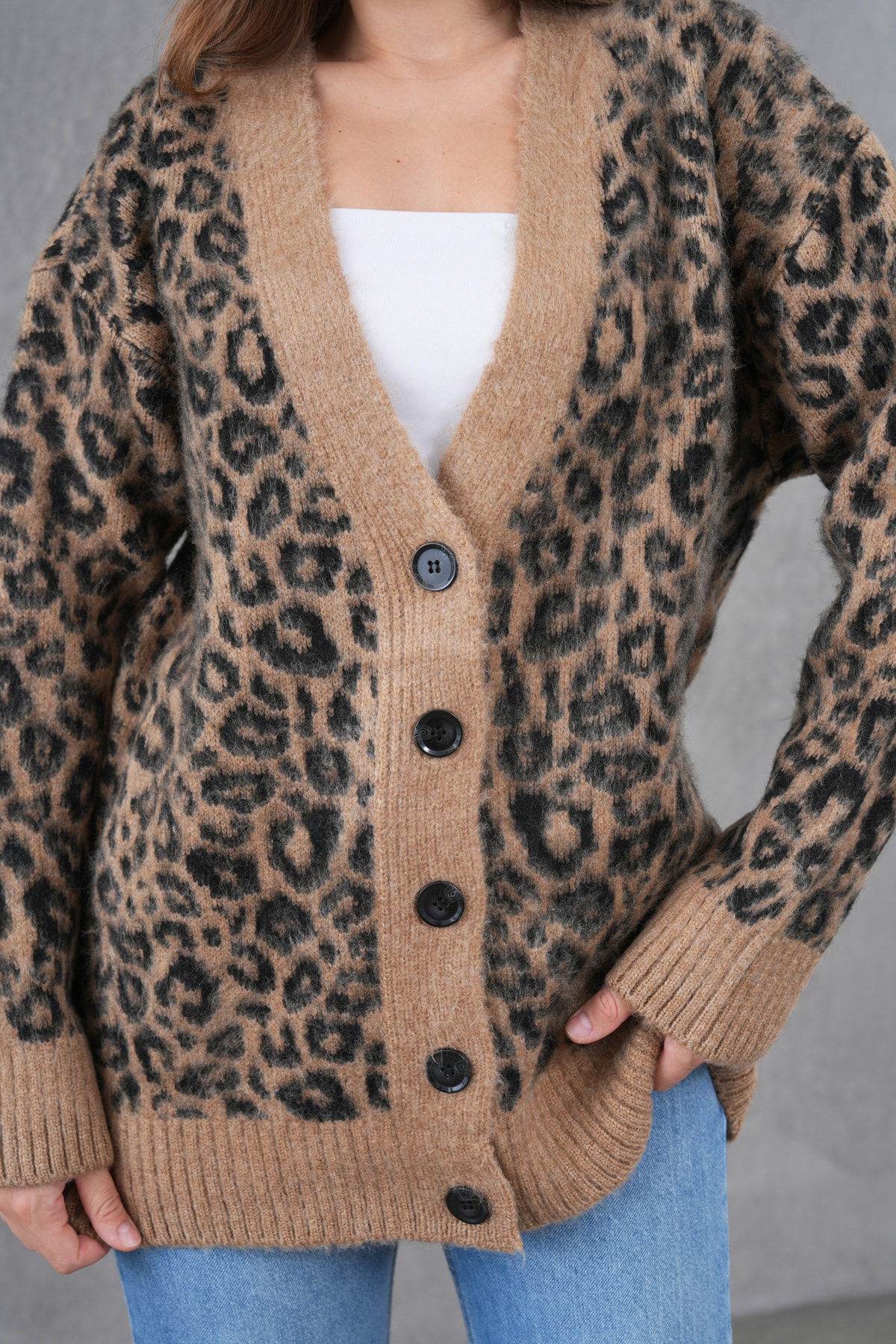 leopar desen V yaka Hırka