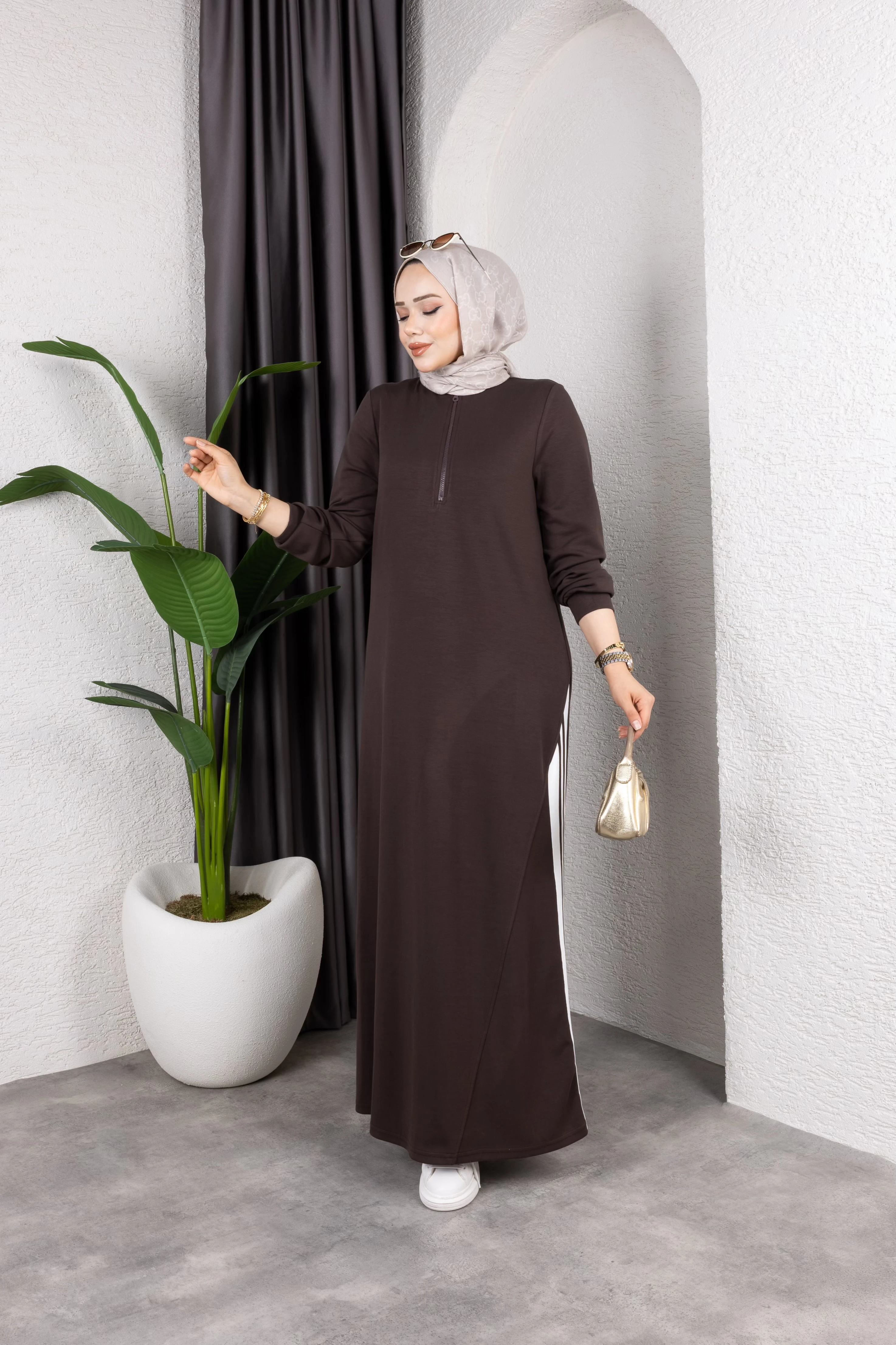 Şeritli Spor Elbise