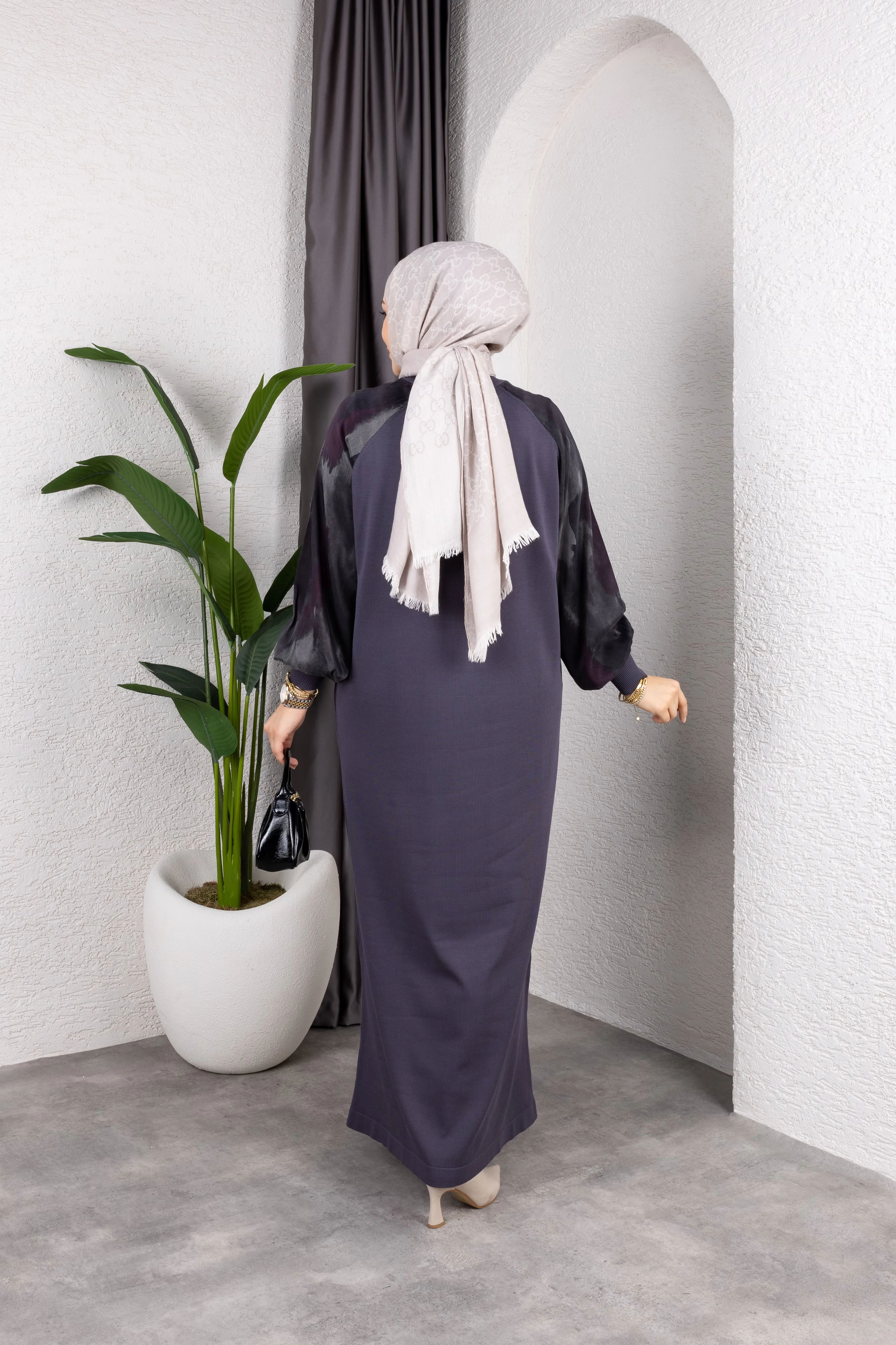 Kolu Desenli Merserize Elbise