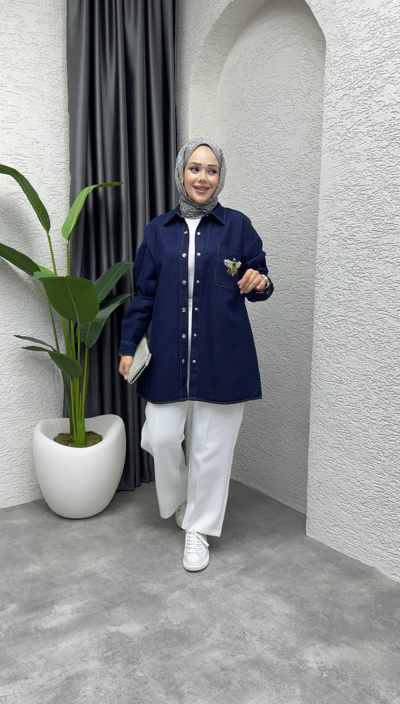 Arı Taşlı Denım Ceket